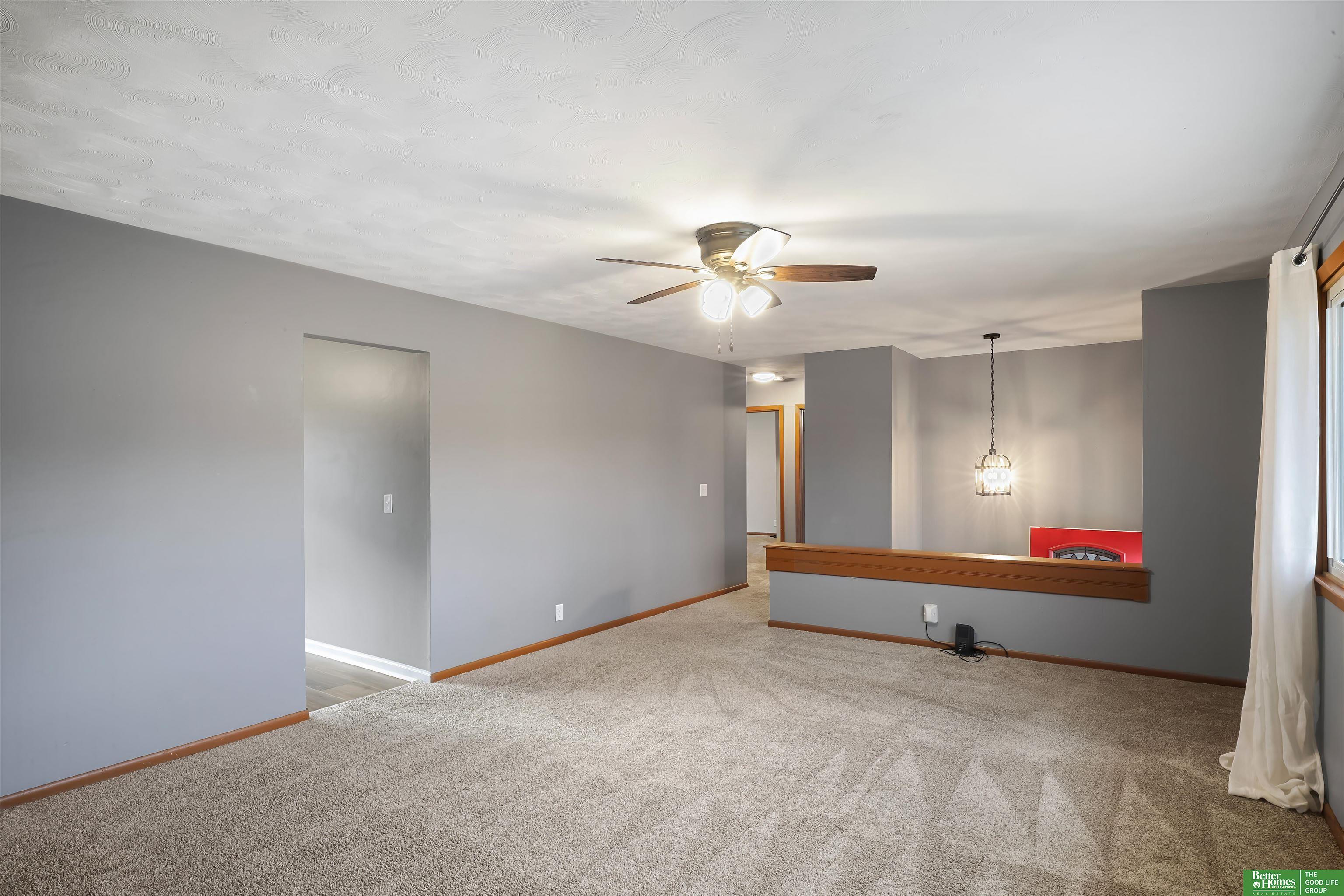 5106 Oaks Lane