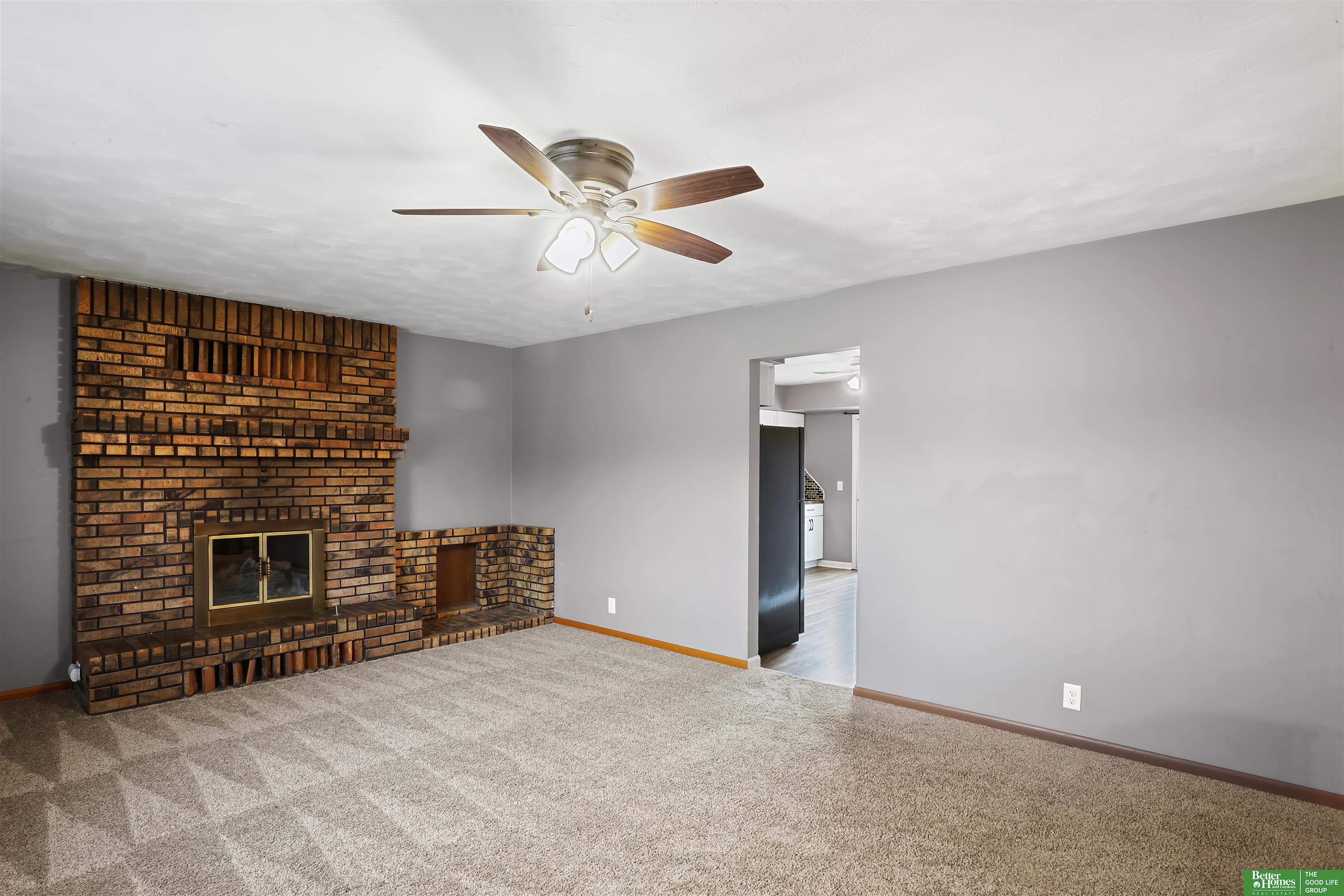 5106 Oaks Lane