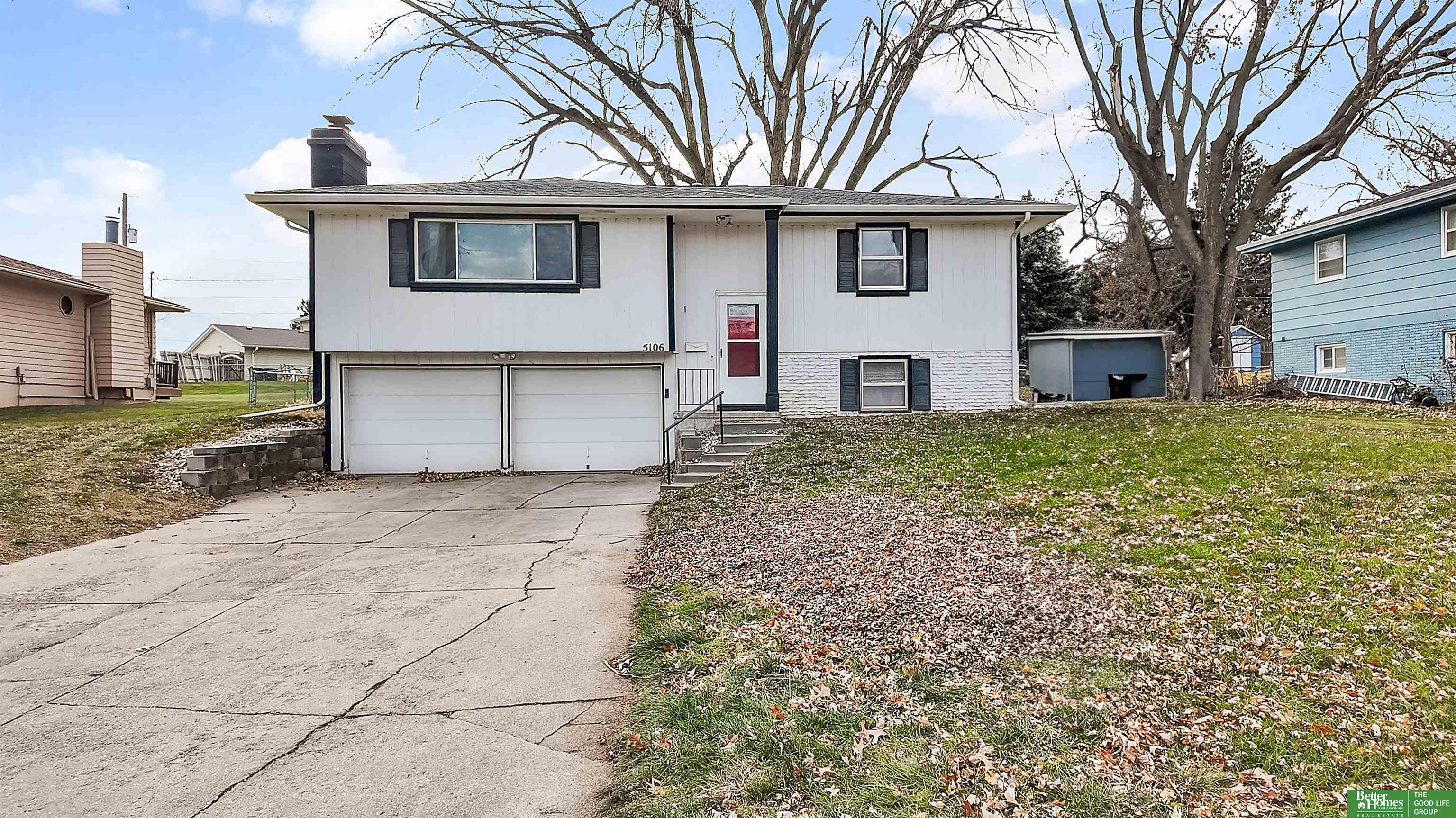 5106 Oaks Lane