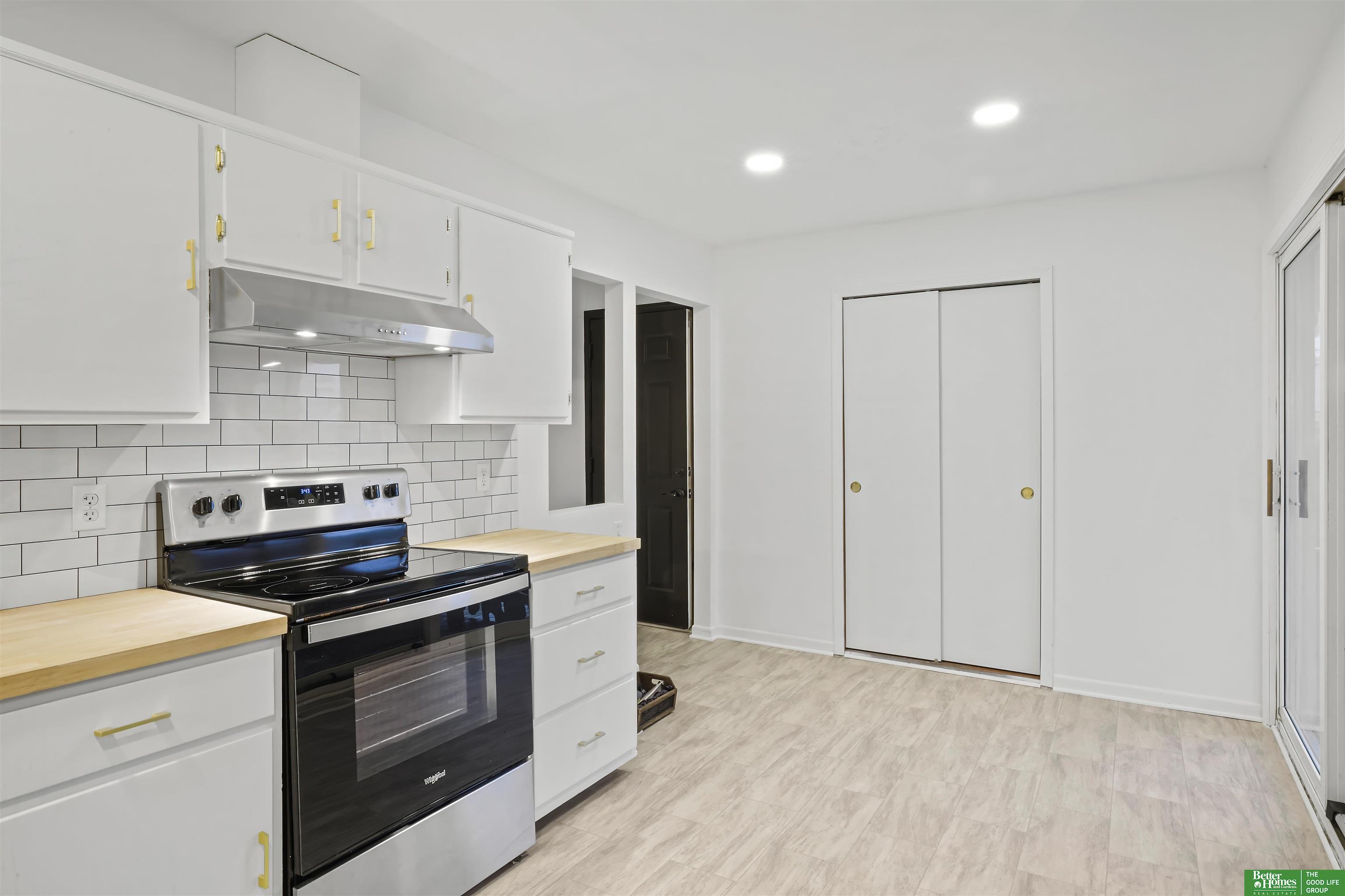 7405 Ava Court