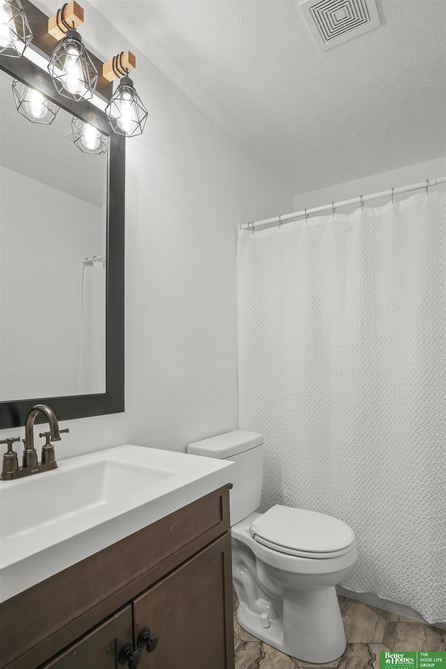 7405 Ava Court