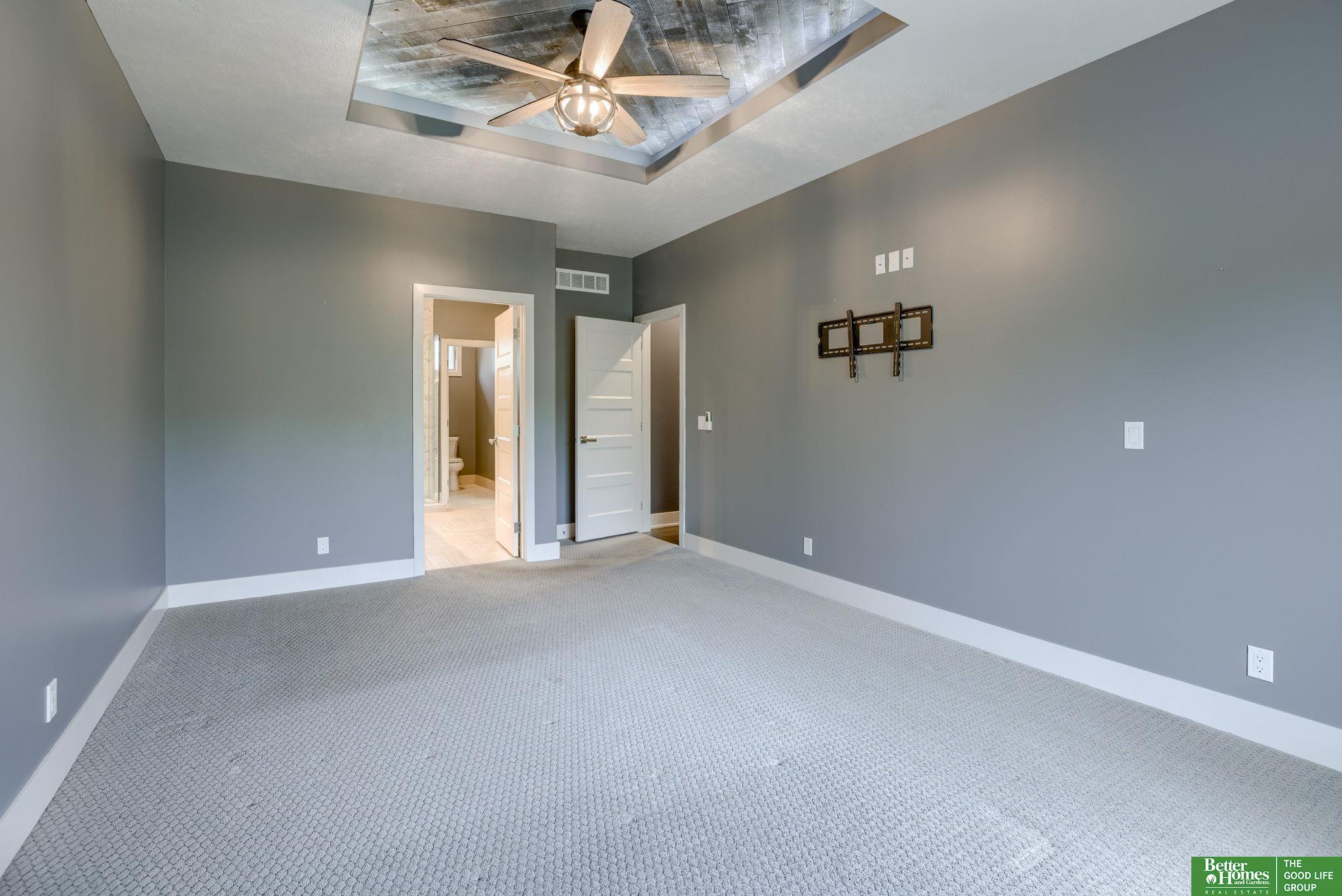 21135 Arbor Court
