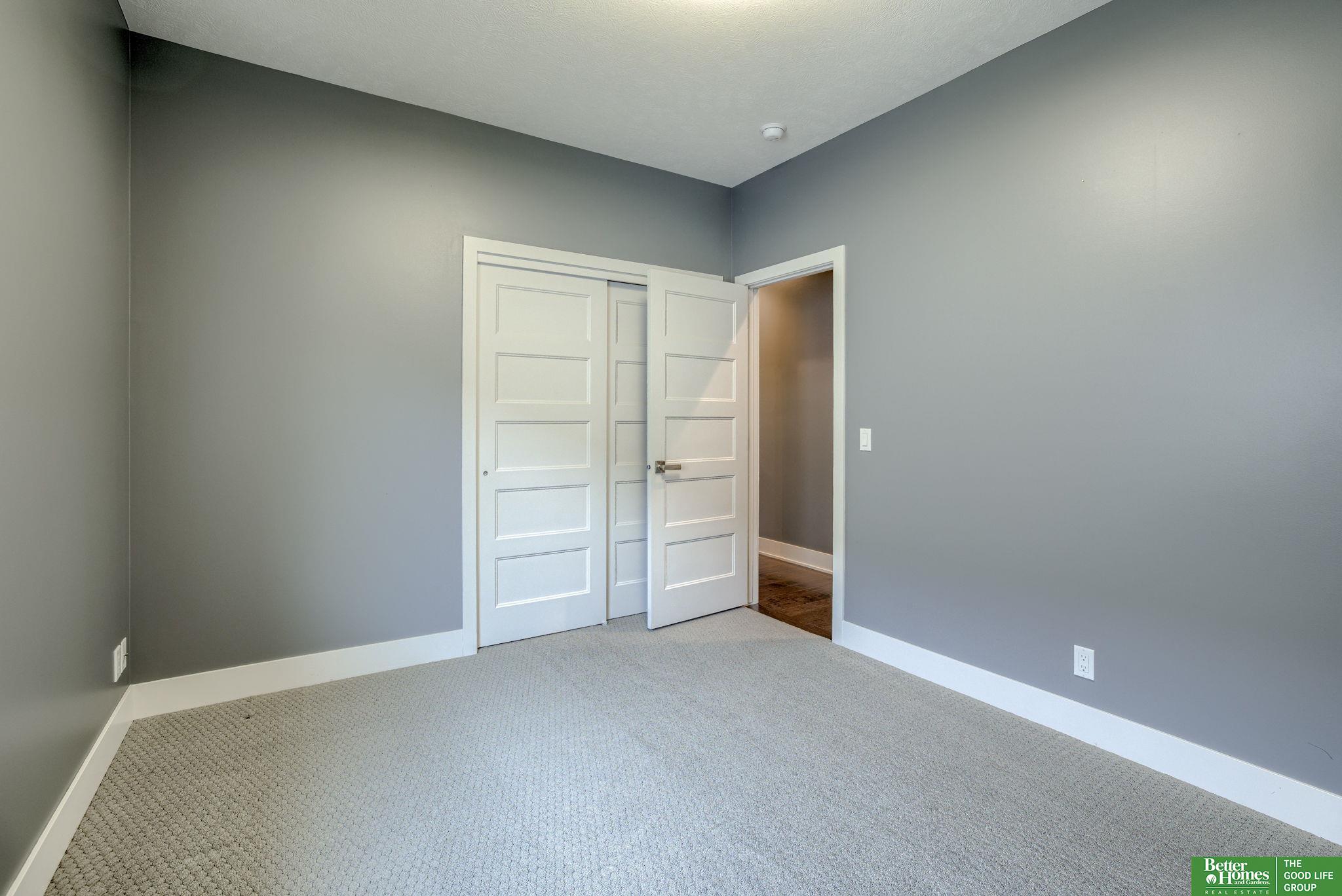 21135 Arbor Court