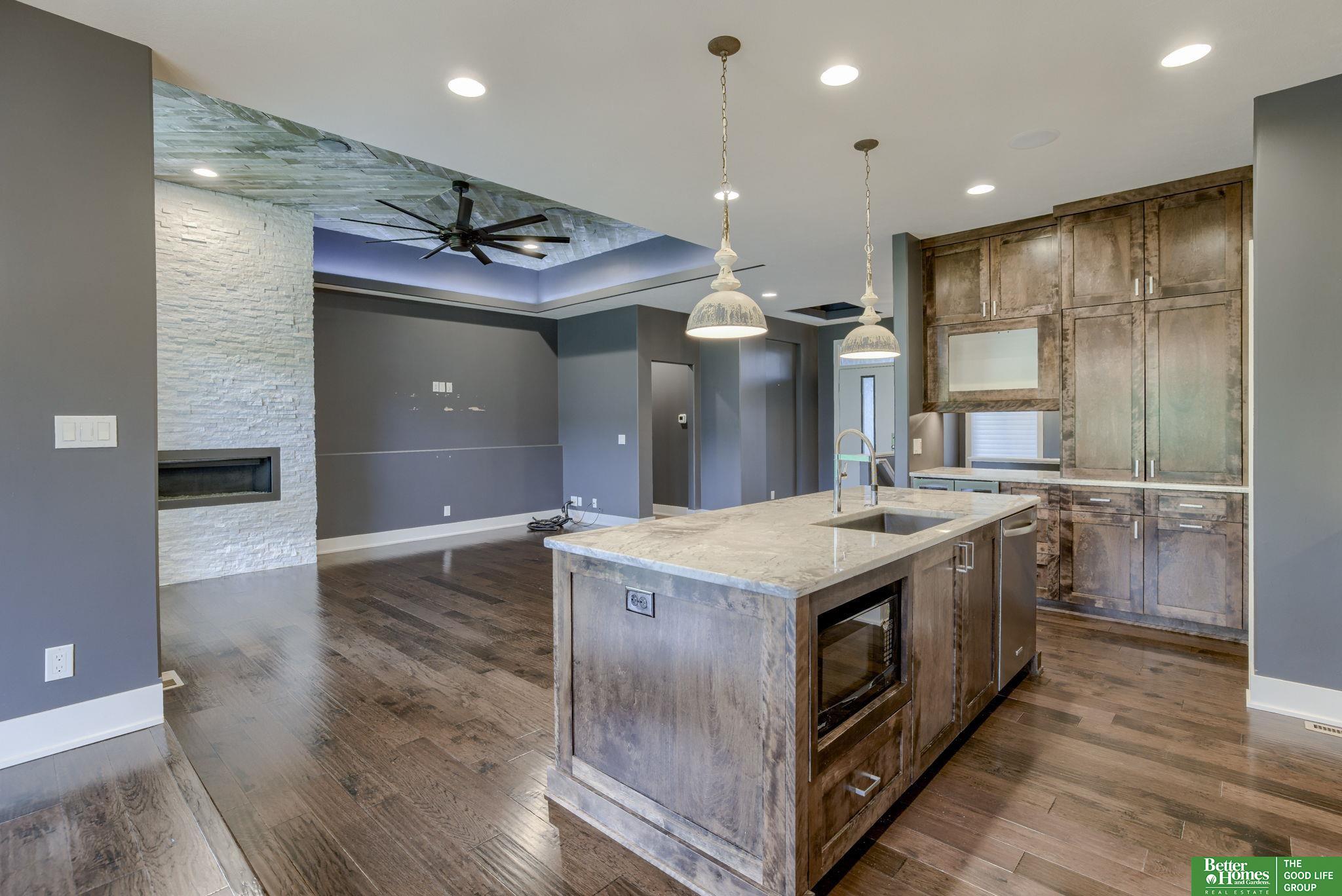 21135 Arbor Court