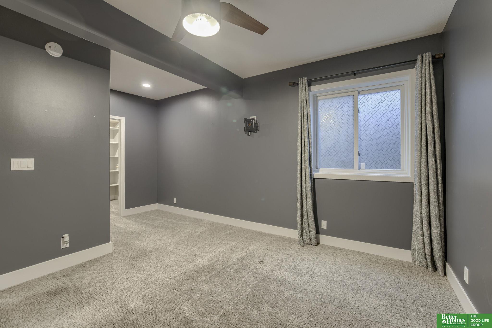 21135 Arbor Court