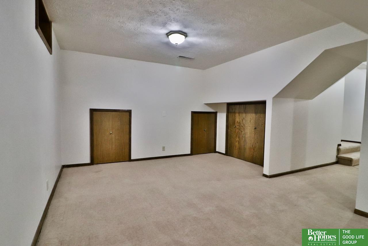7504 S 47th Street