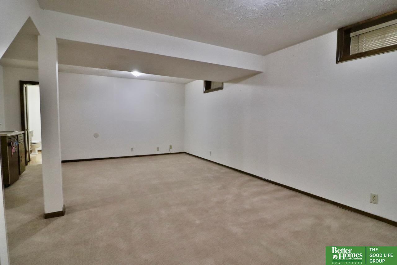 7504 S 47th Street
