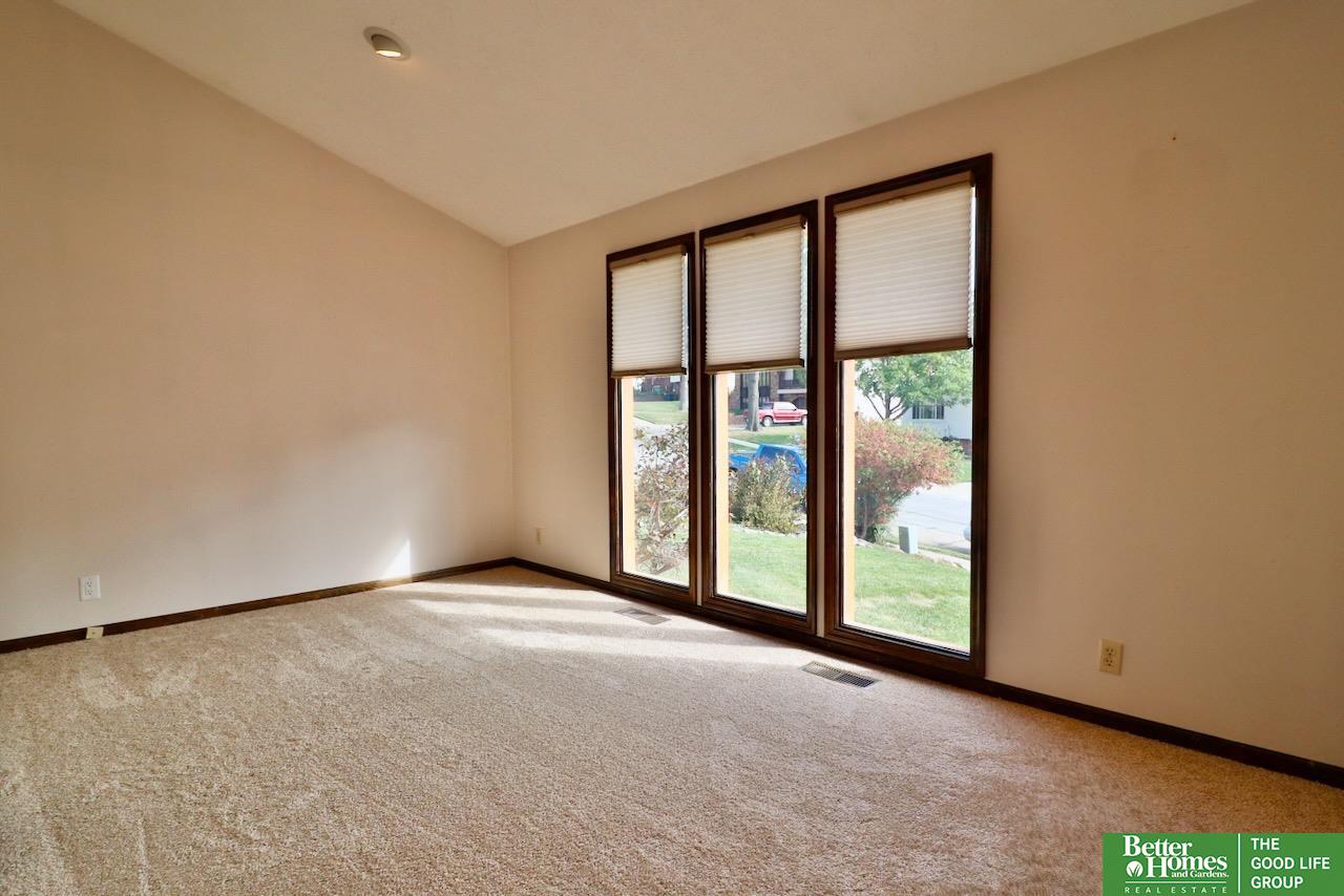 7504 S 47th Street