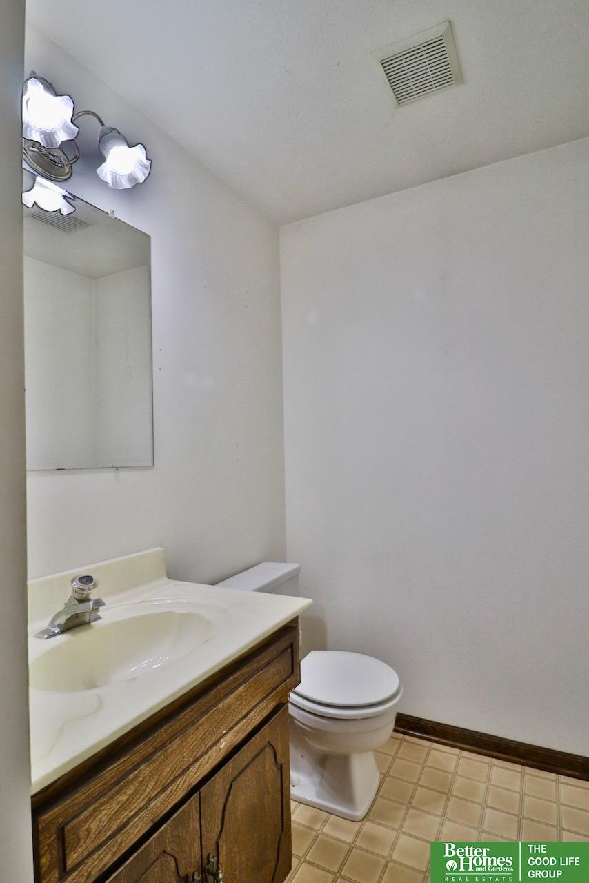 7504 S 47th Street