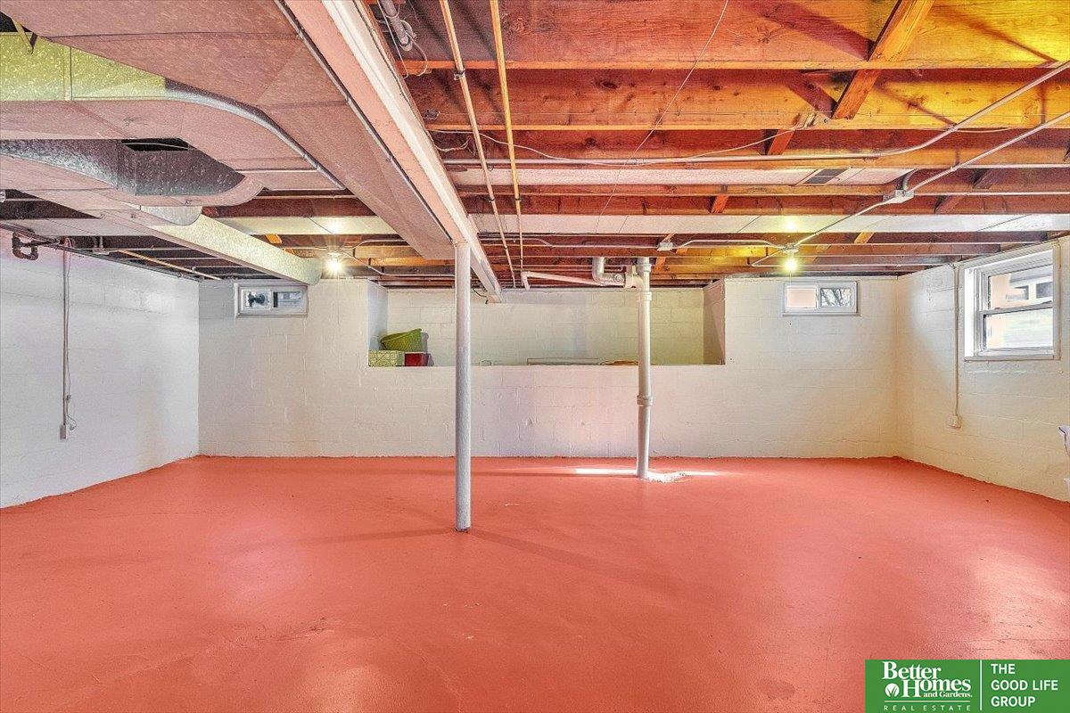 4509 Walnut Street