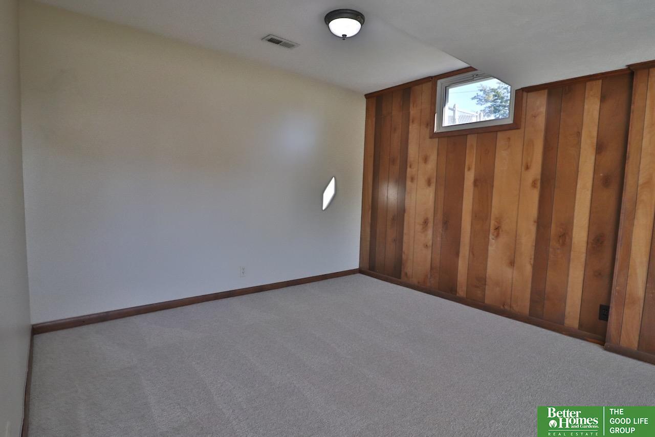 1410 Lawrence Lane