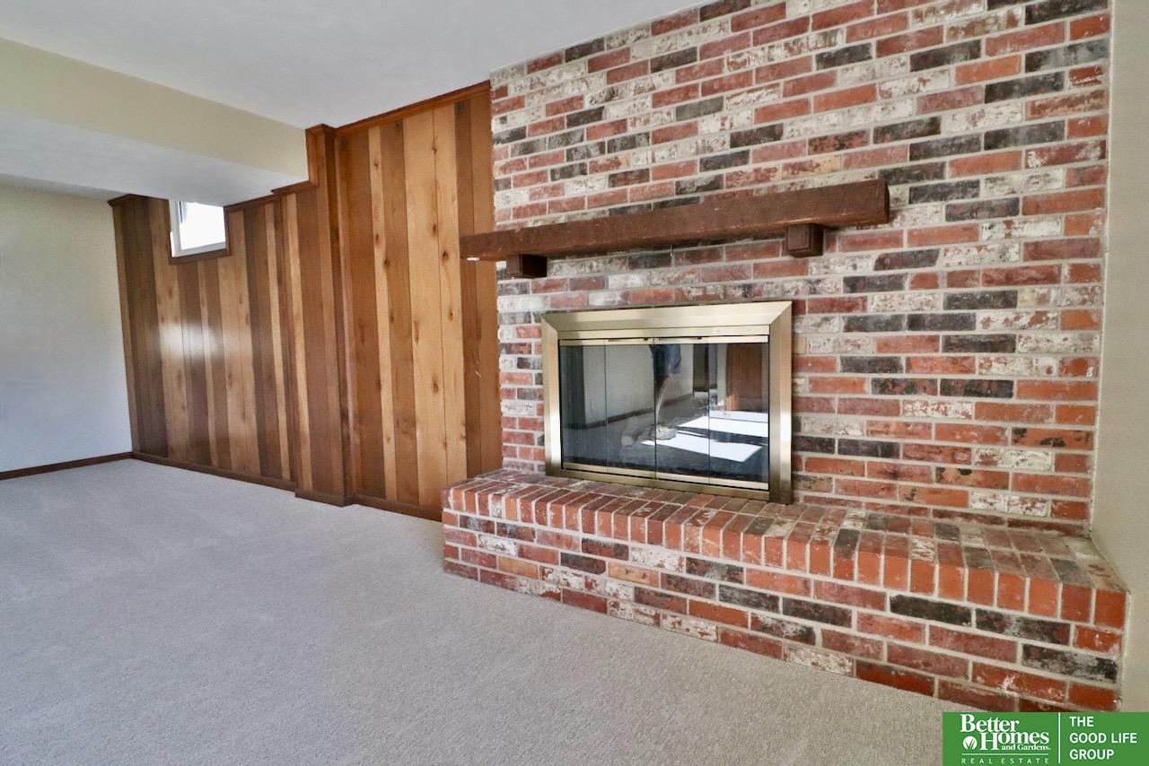 1410 Lawrence Lane