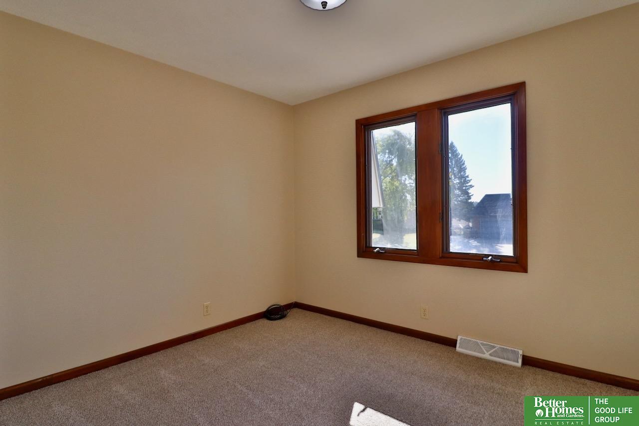 1410 Lawrence Lane