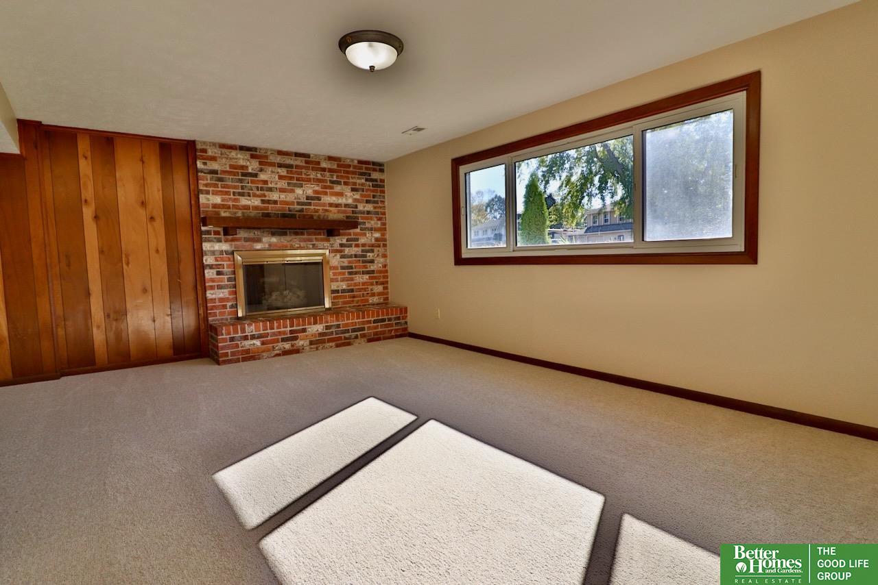 1410 Lawrence Lane