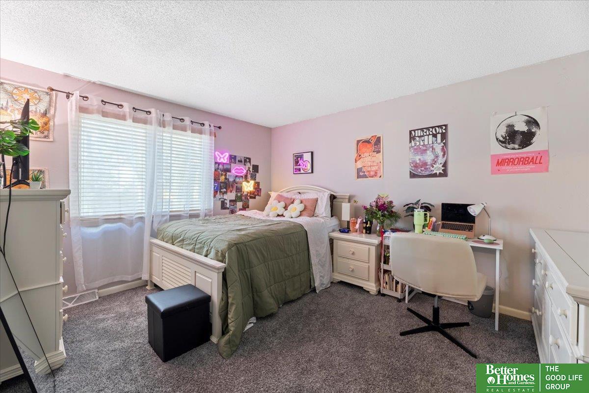6023 S 149th Street