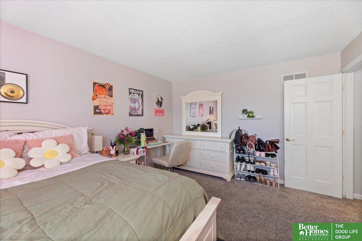 6023 S 149th Street