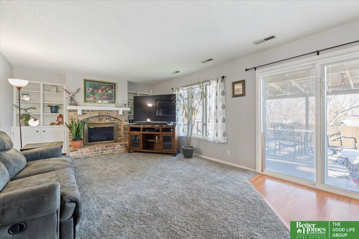 6023 S 149th Street