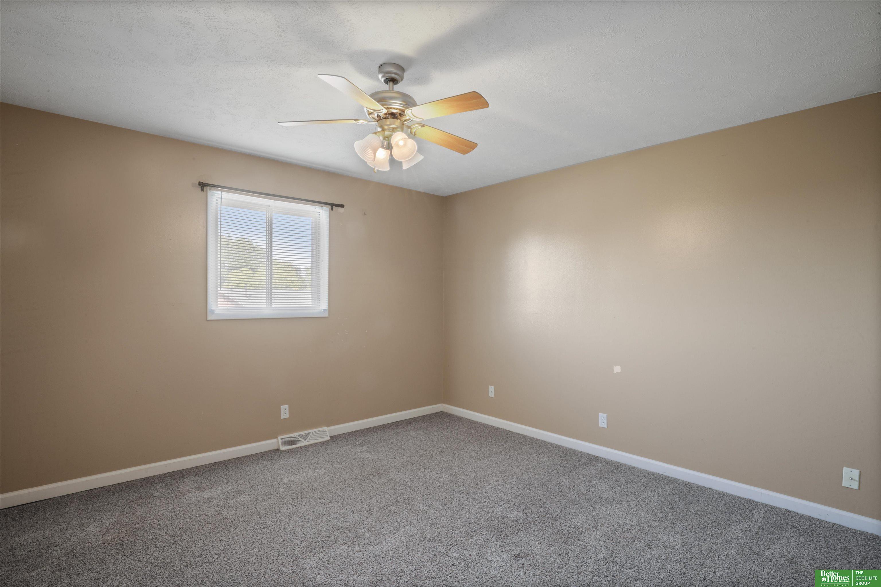 2005 Winnie Drive # 12