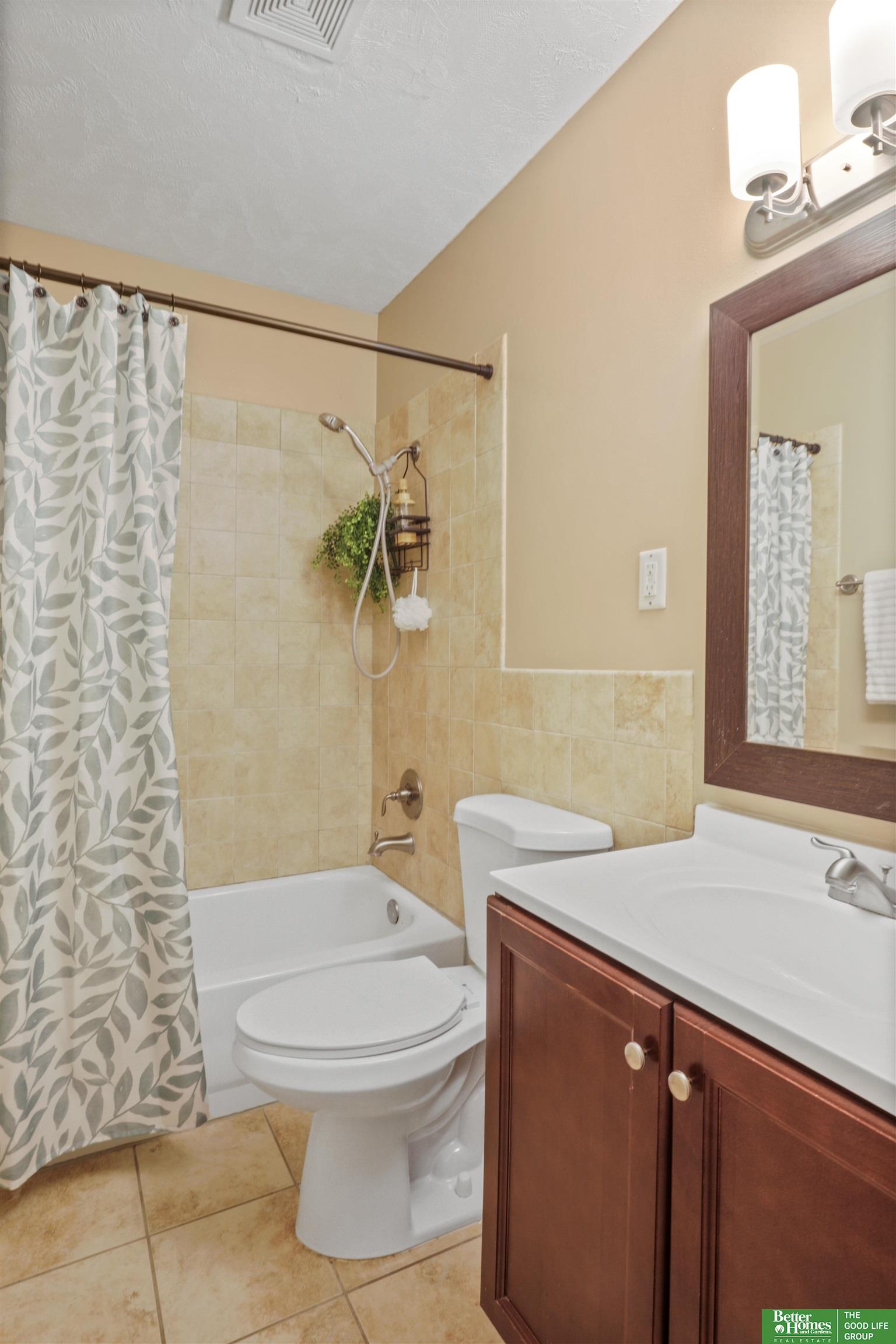 2005 Winnie Drive # 12