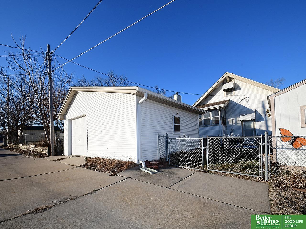 4527 S 14th Street