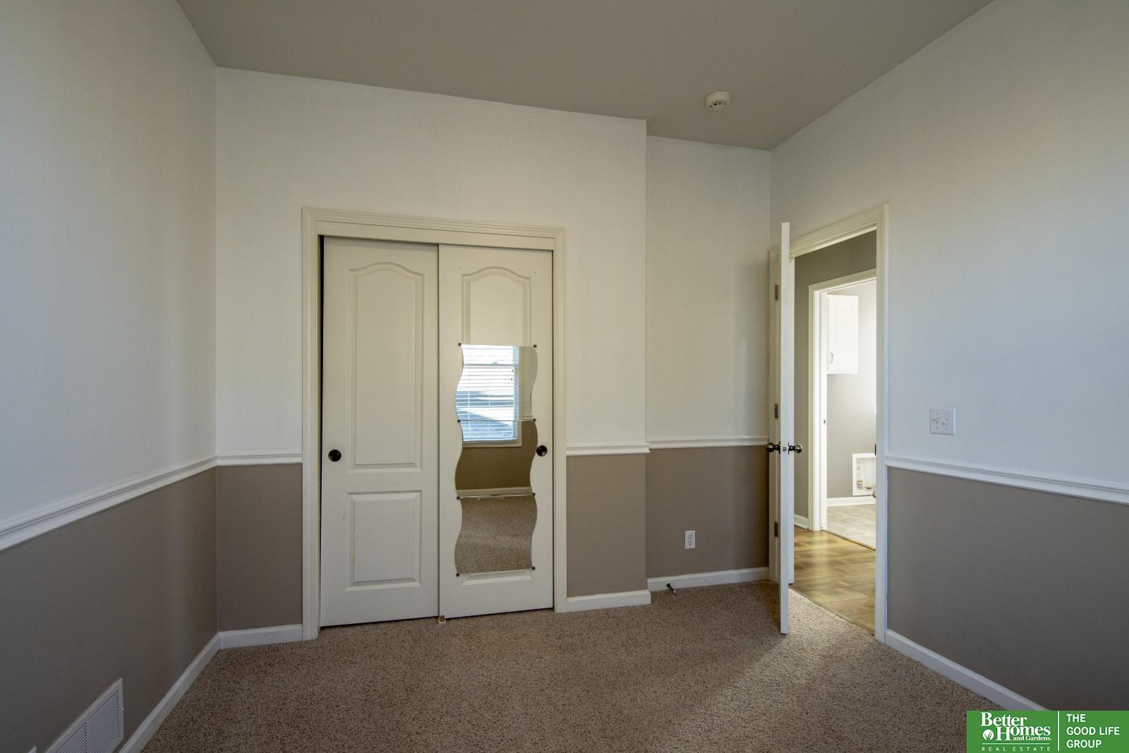 2616 Fairview Street