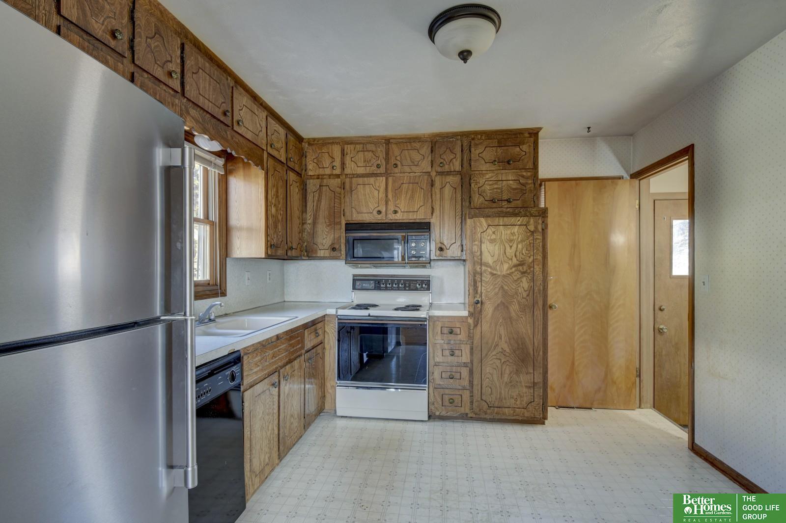 12309 Seldin Drive