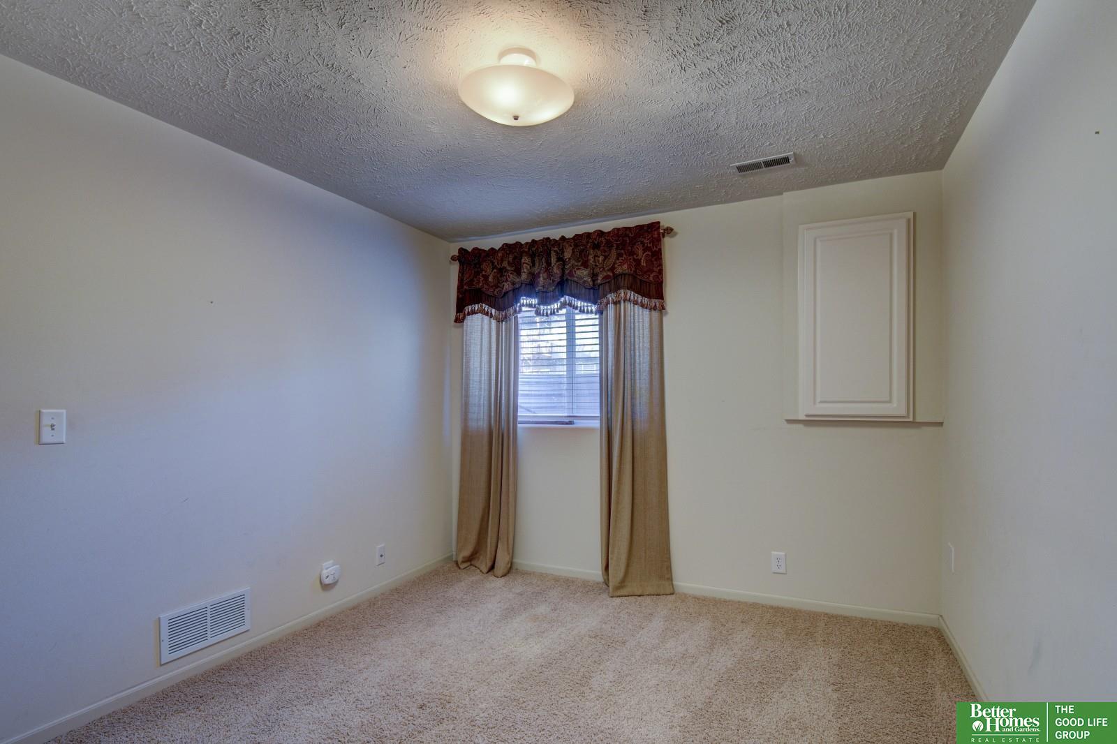 14218 Huntington Avenue