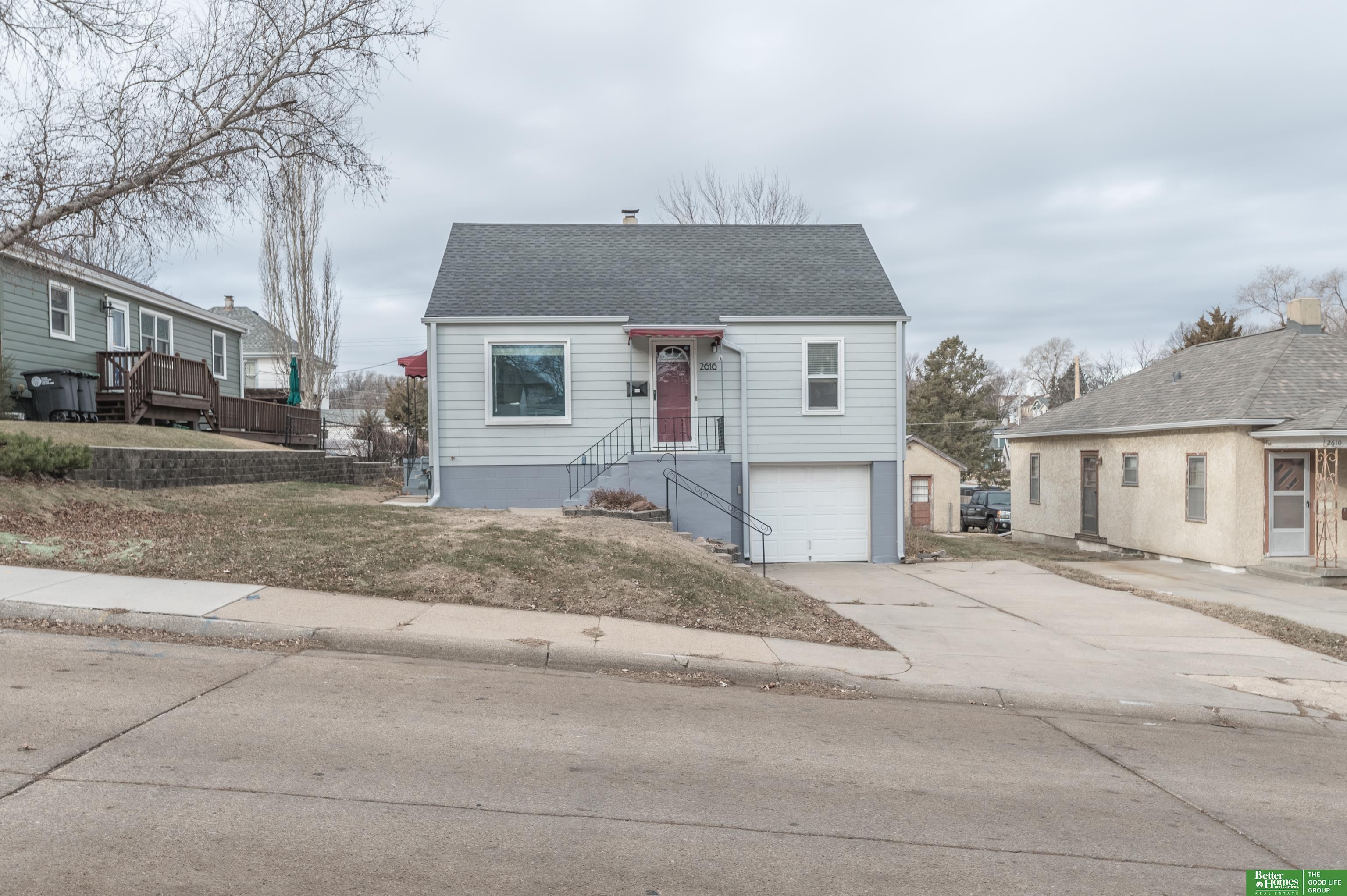 2616 S 38 Street