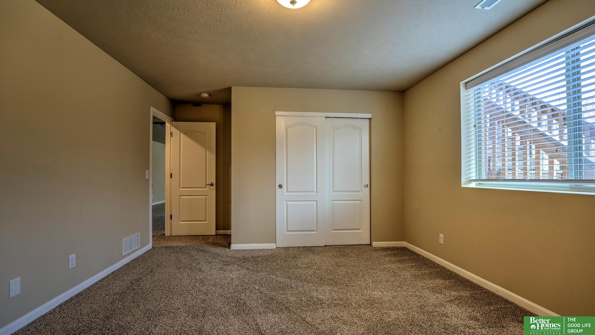 1806 Pilgrim Drive
