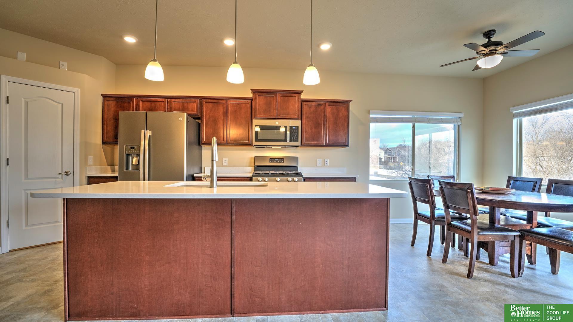 1806 Pilgrim Drive