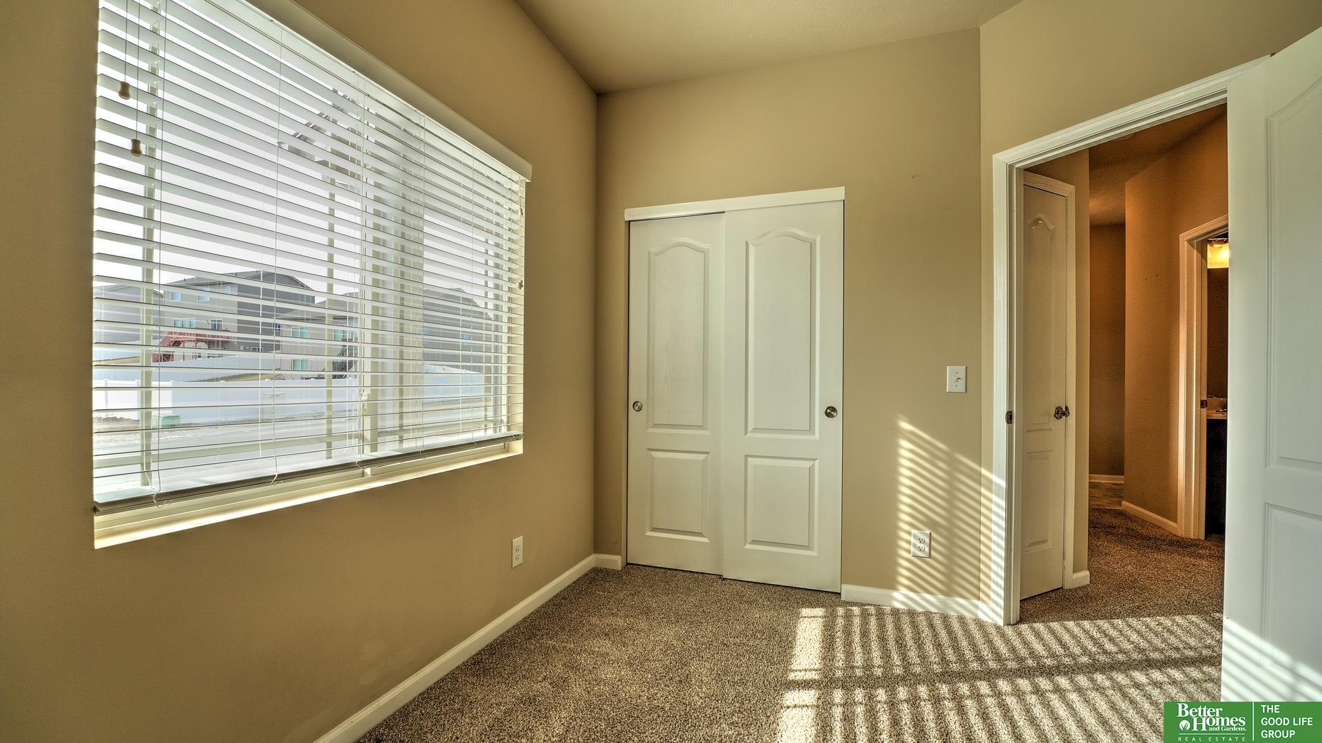 1806 Pilgrim Drive