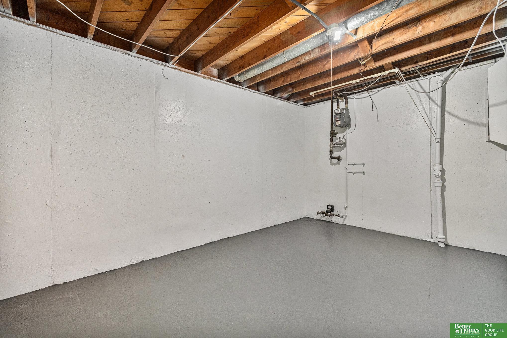 4519 Crown Point Avenue