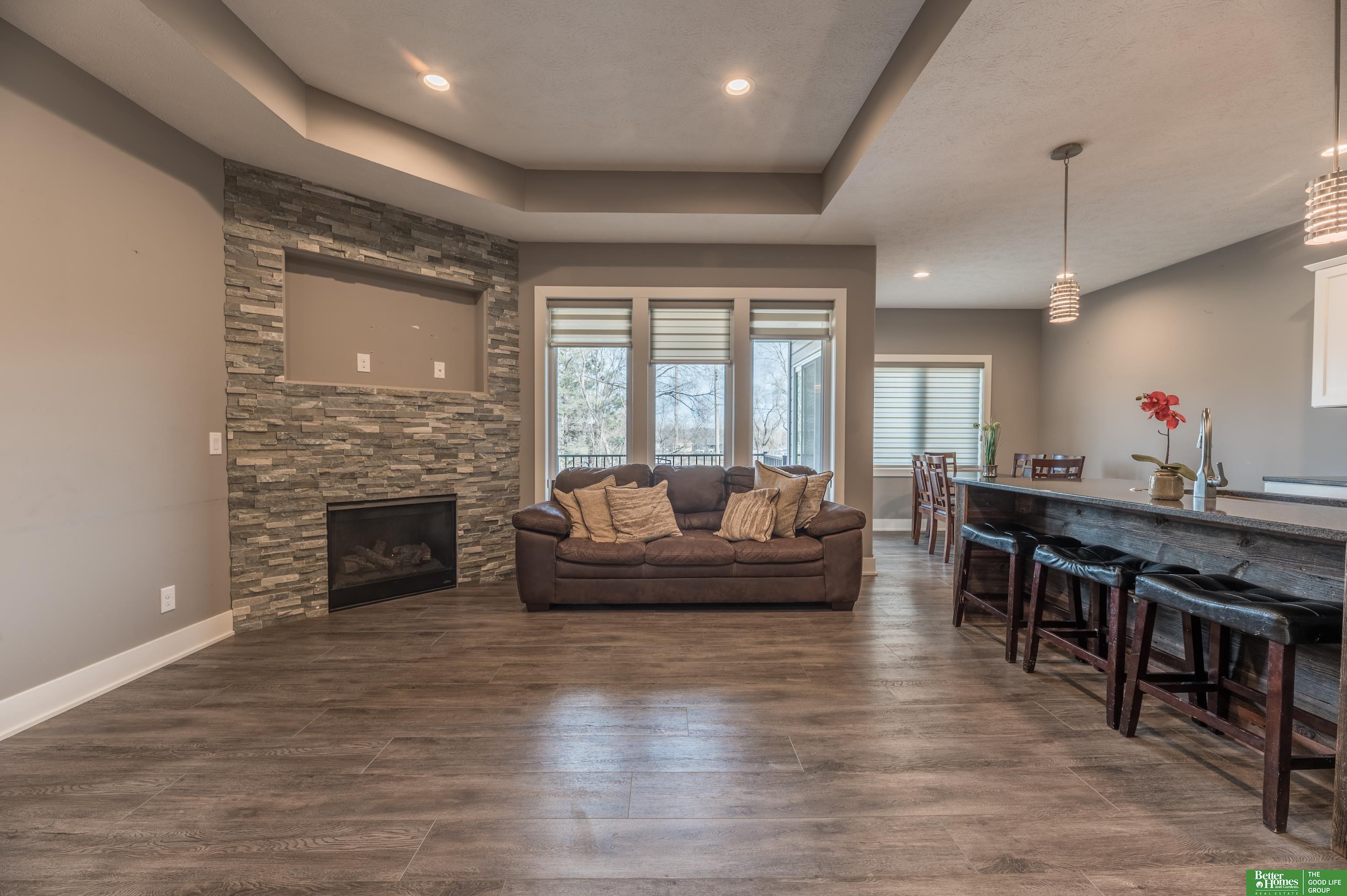 2602 Fountain Circle
