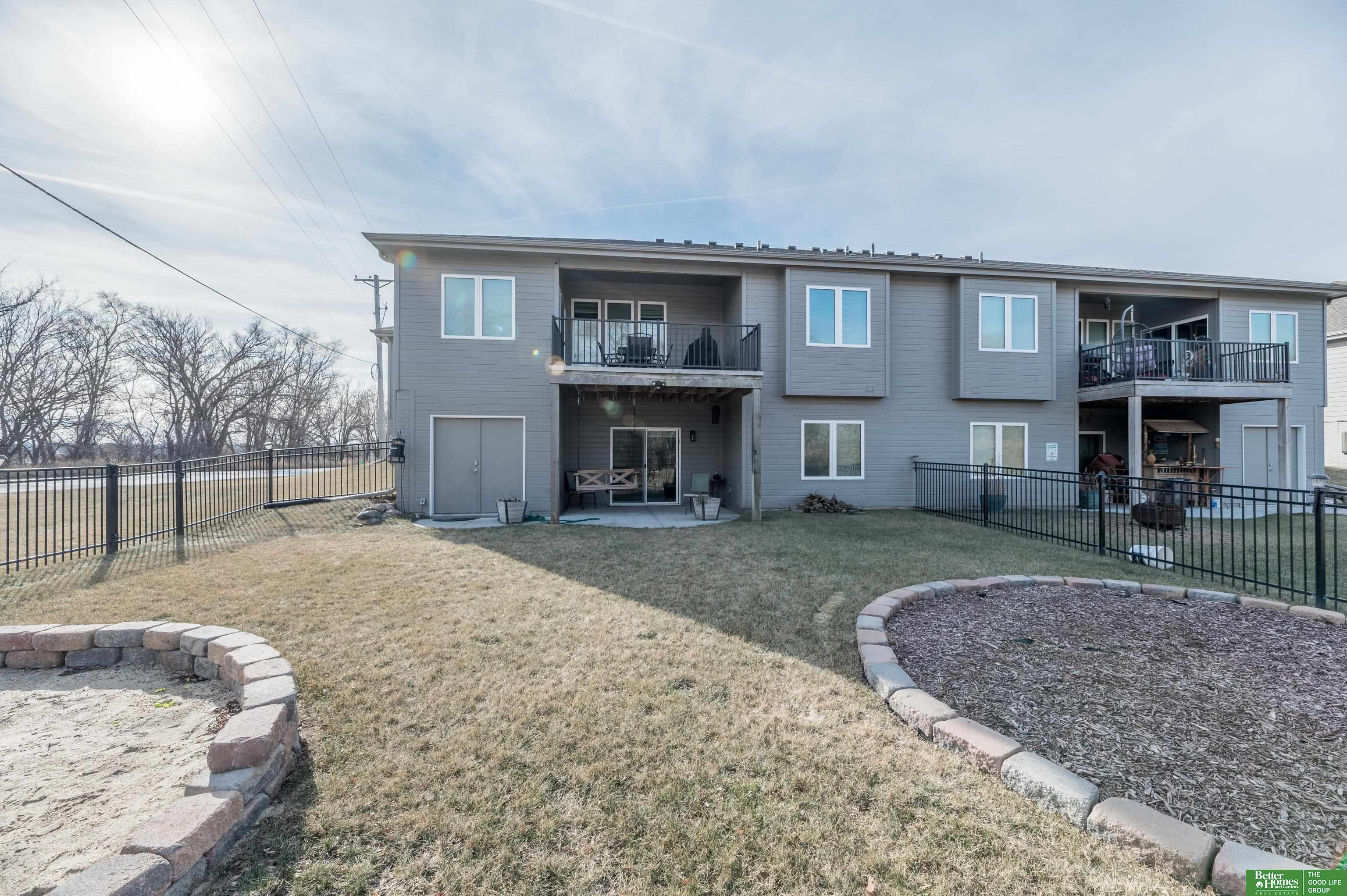 2602 Fountain Circle
