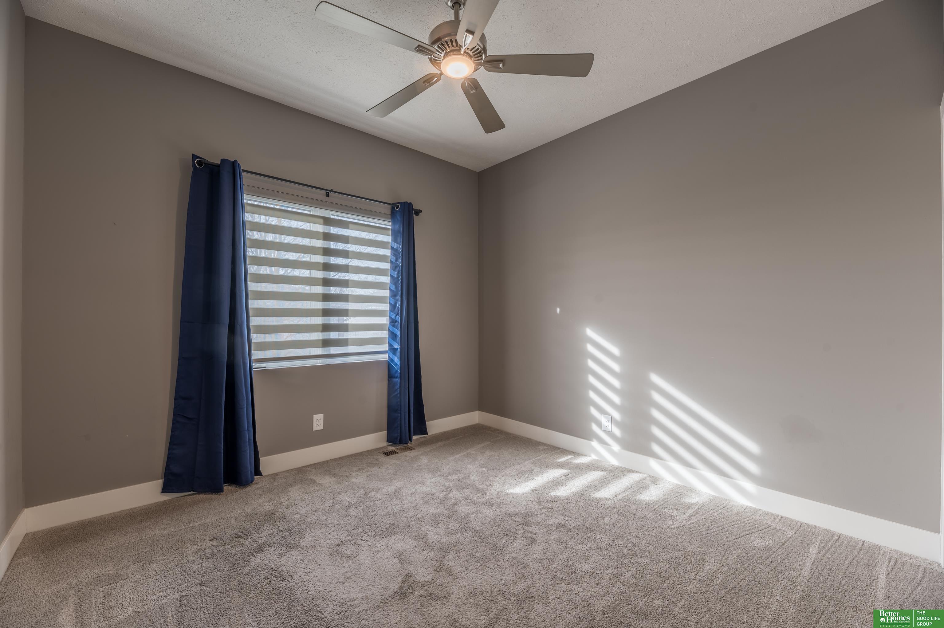 2602 Fountain Circle