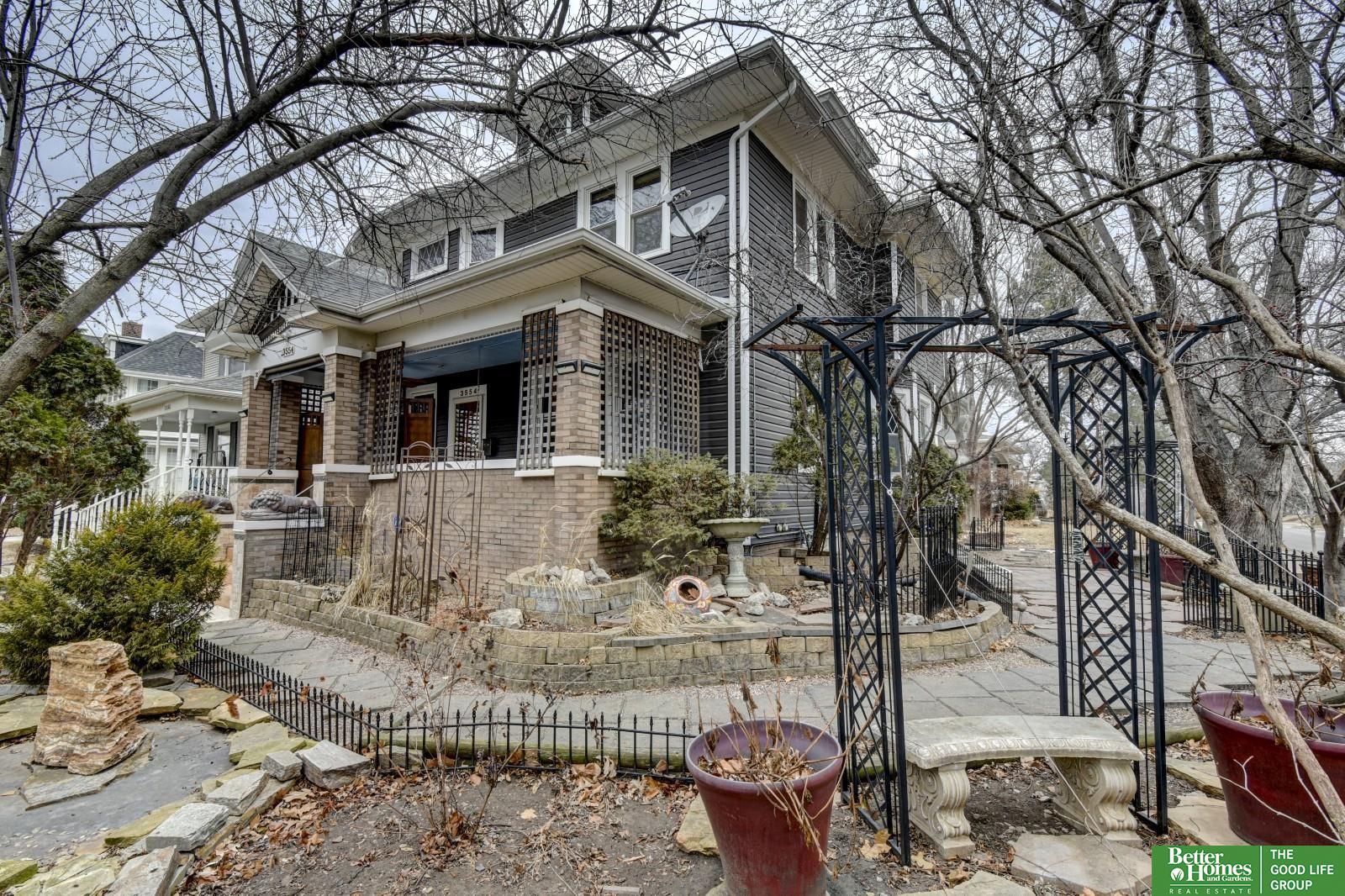 3554 Woolworth Avenue