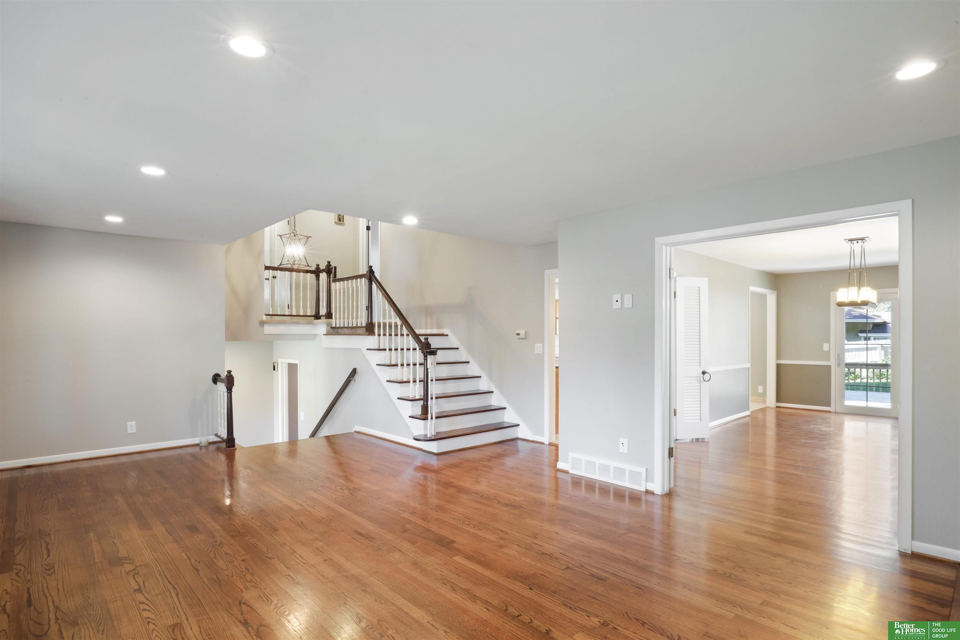 2132 S 108th Street