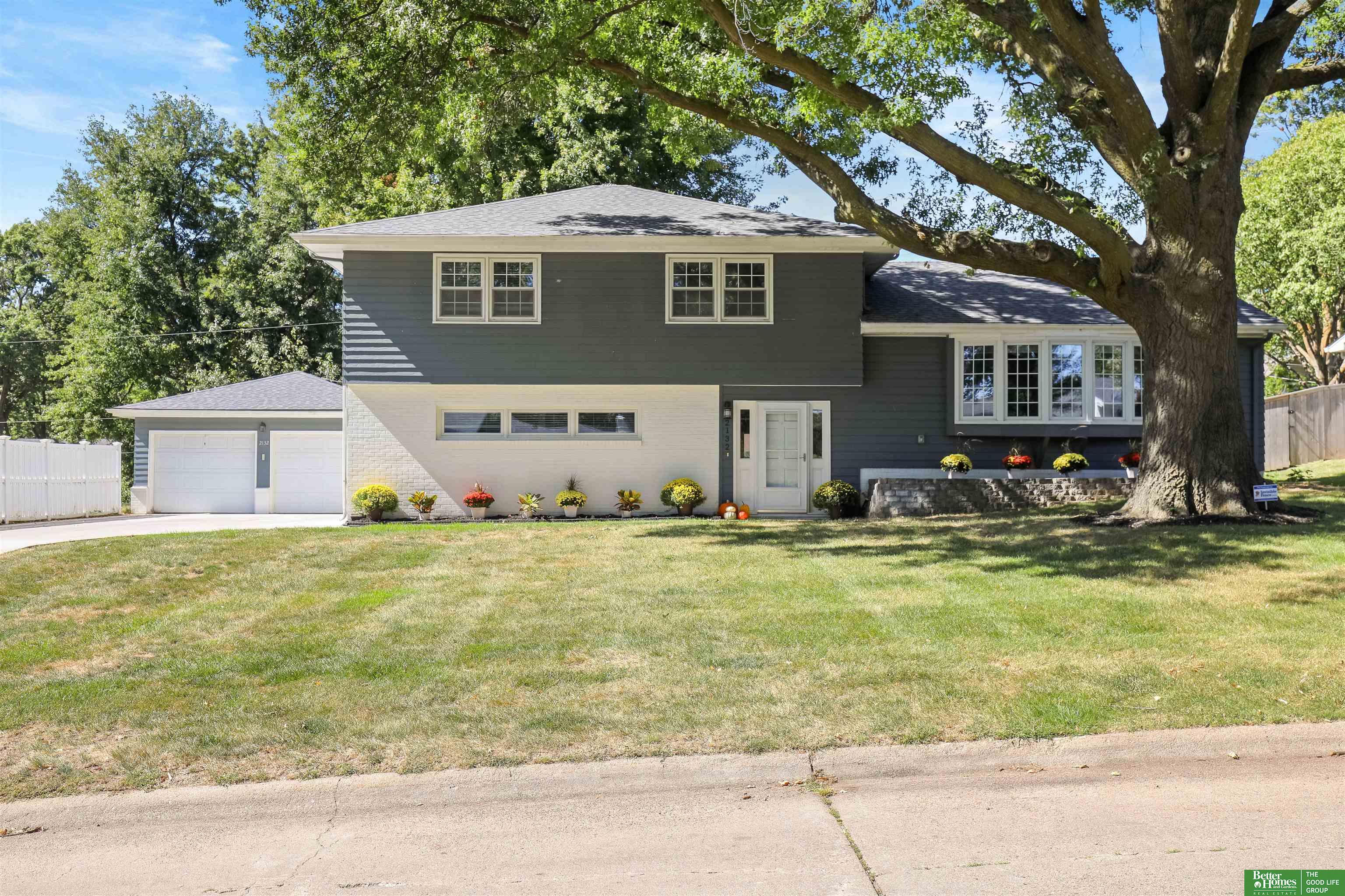 2132 S 108th Street