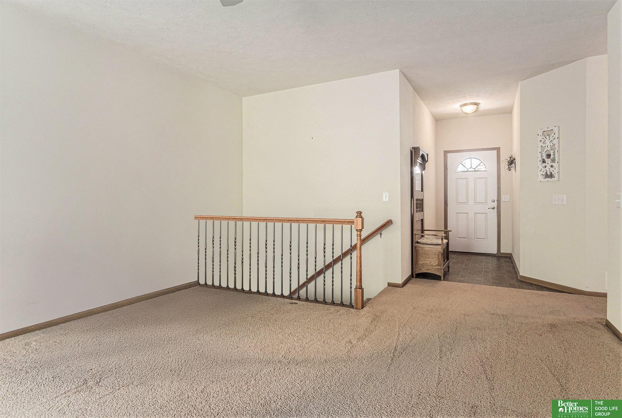 6010 S 190 Terrace