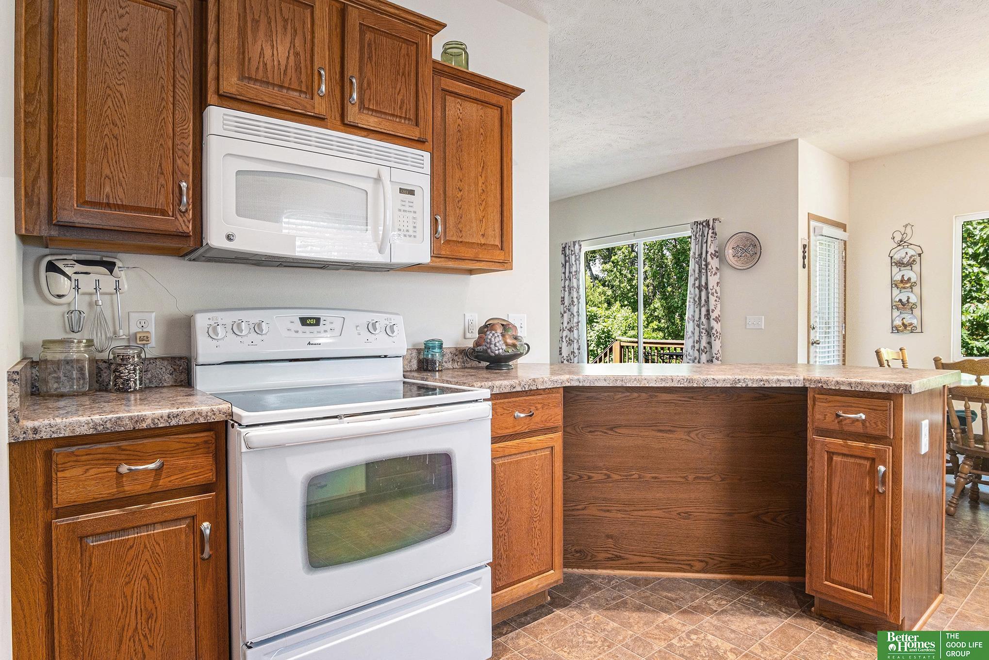 6010 S 190 Terrace