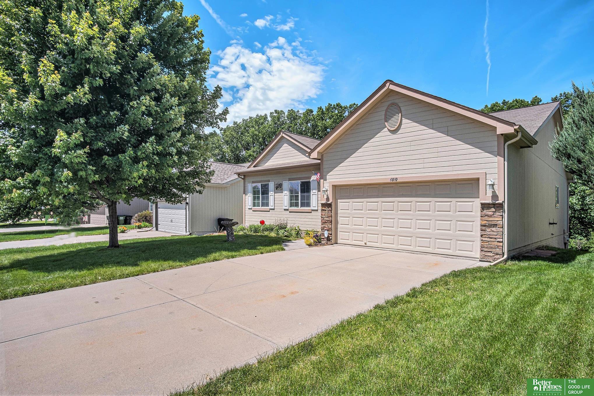 6010 S 190 Terrace