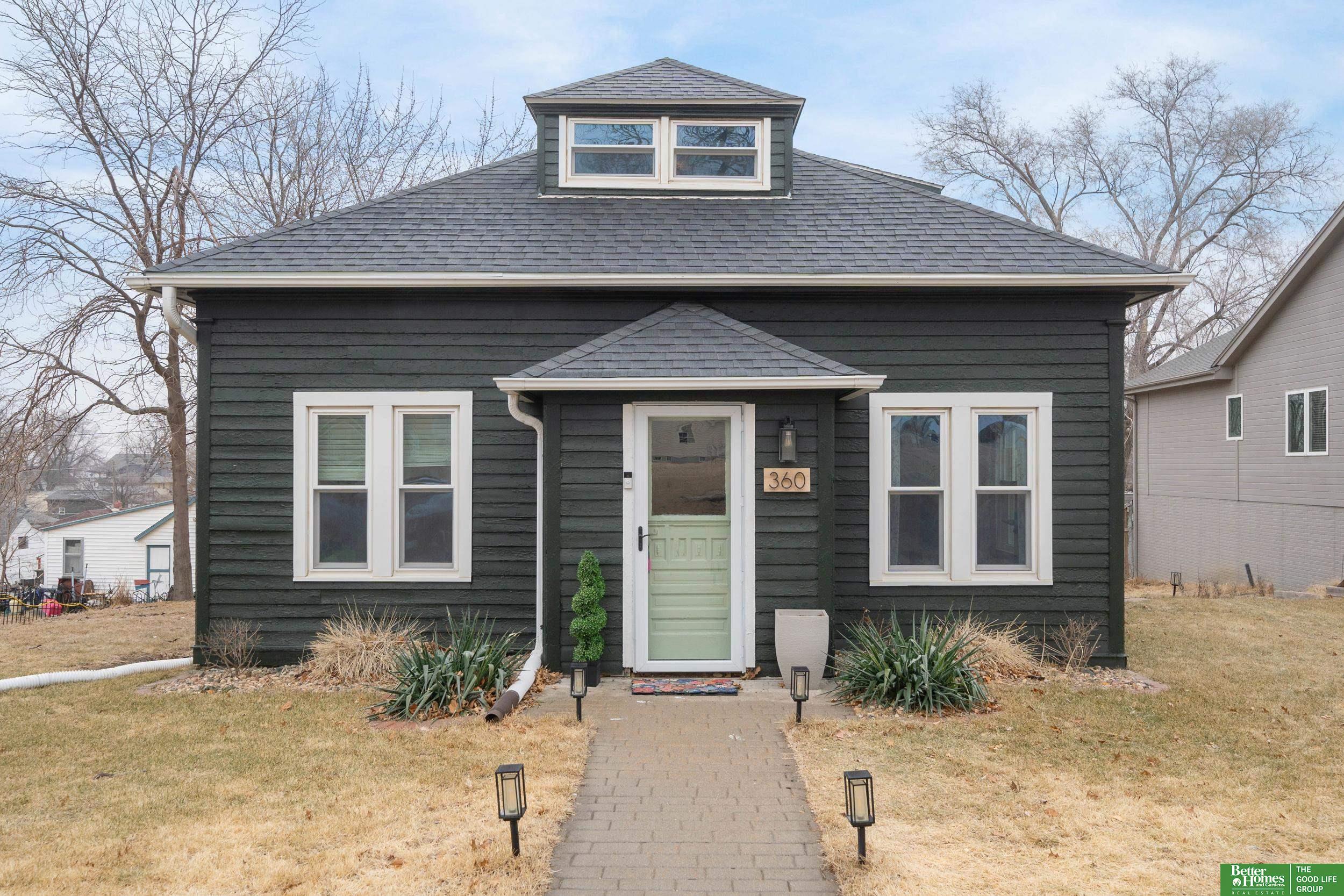 360 Maple Street