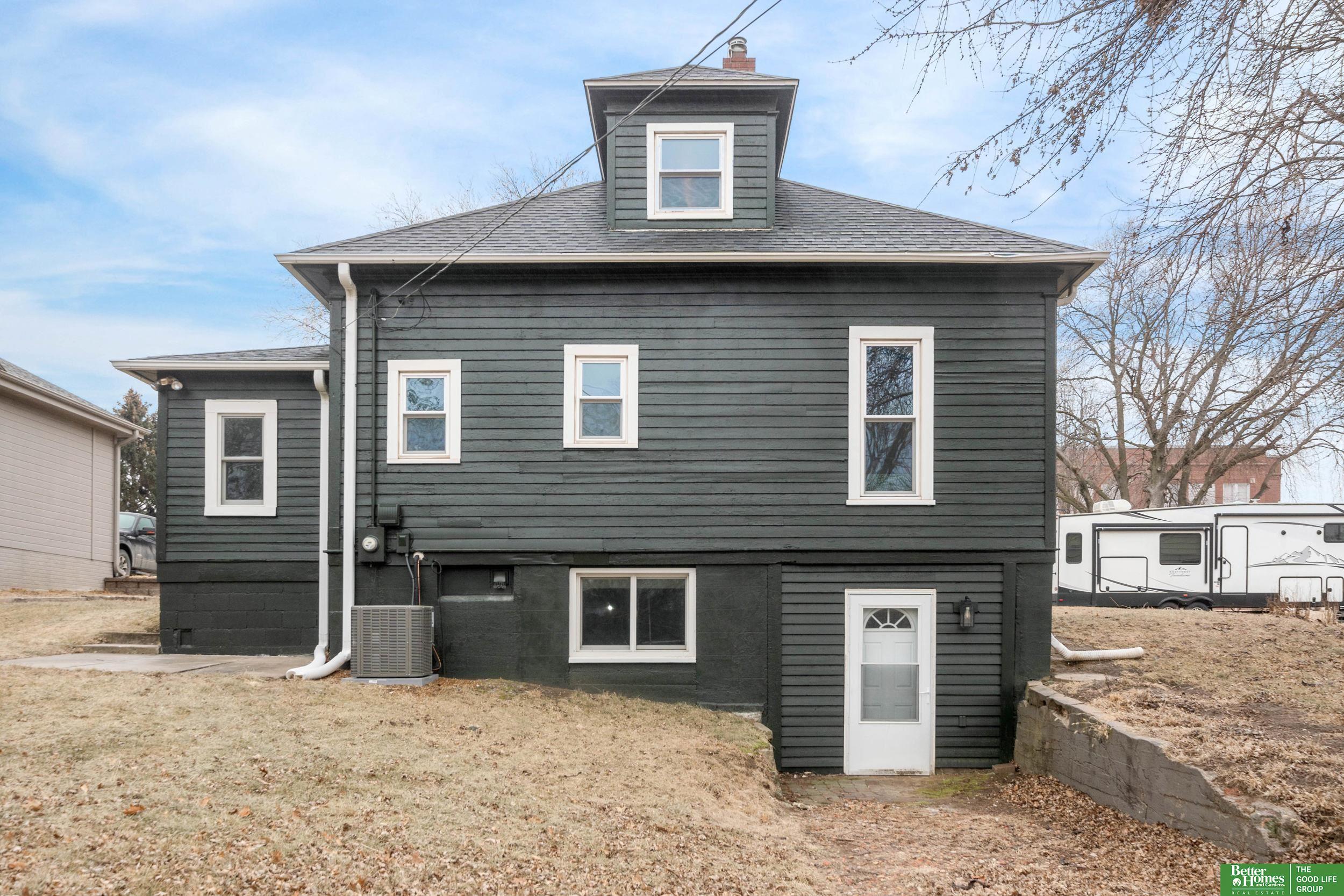 360 Maple Street