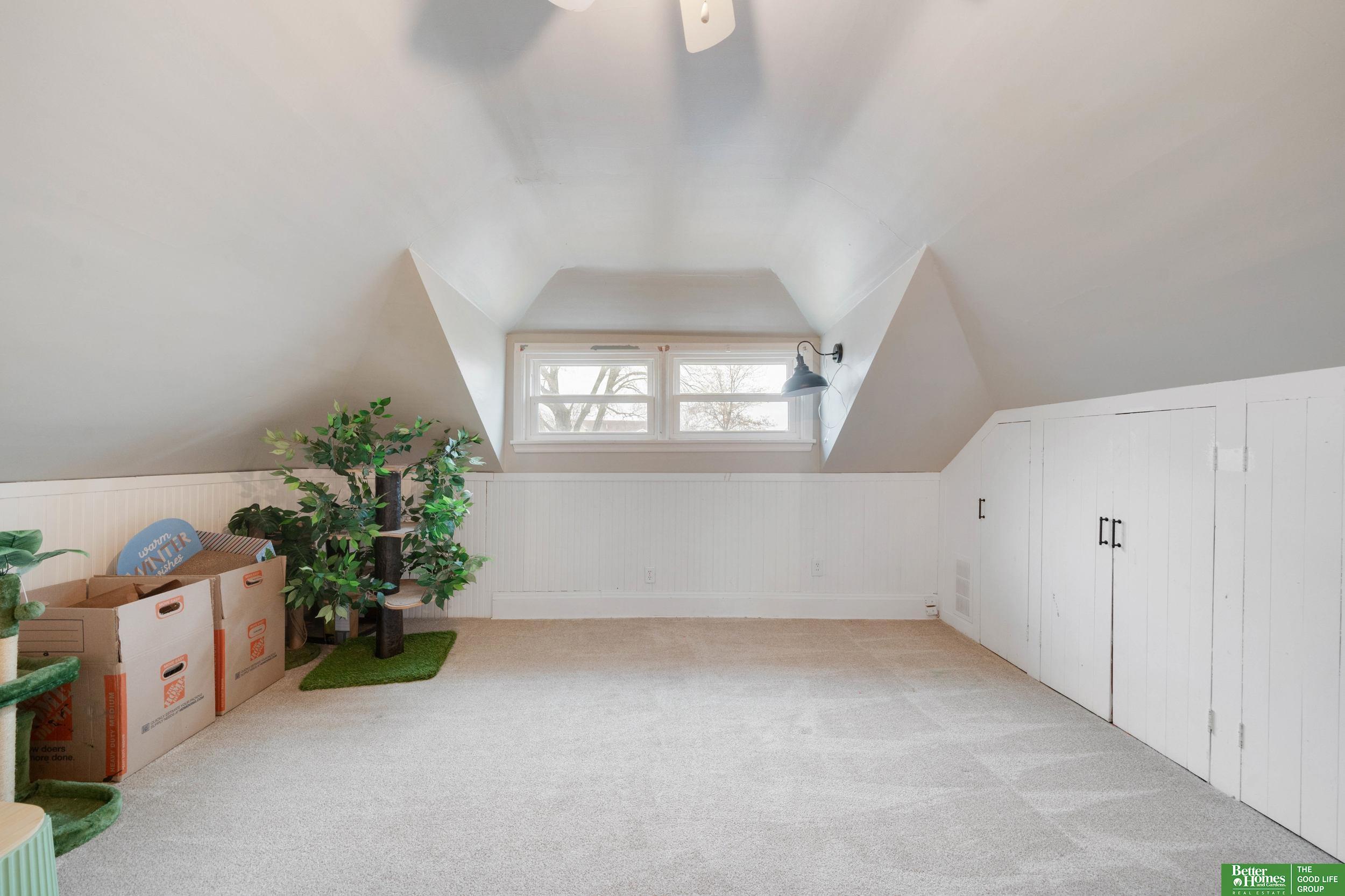360 Maple Street