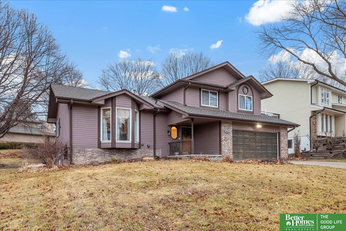 15672 Shamrock Circle