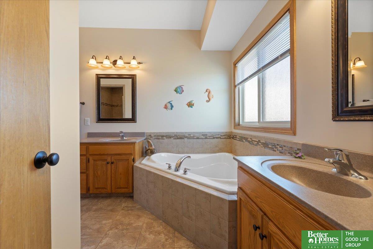 12620 N 69th Street