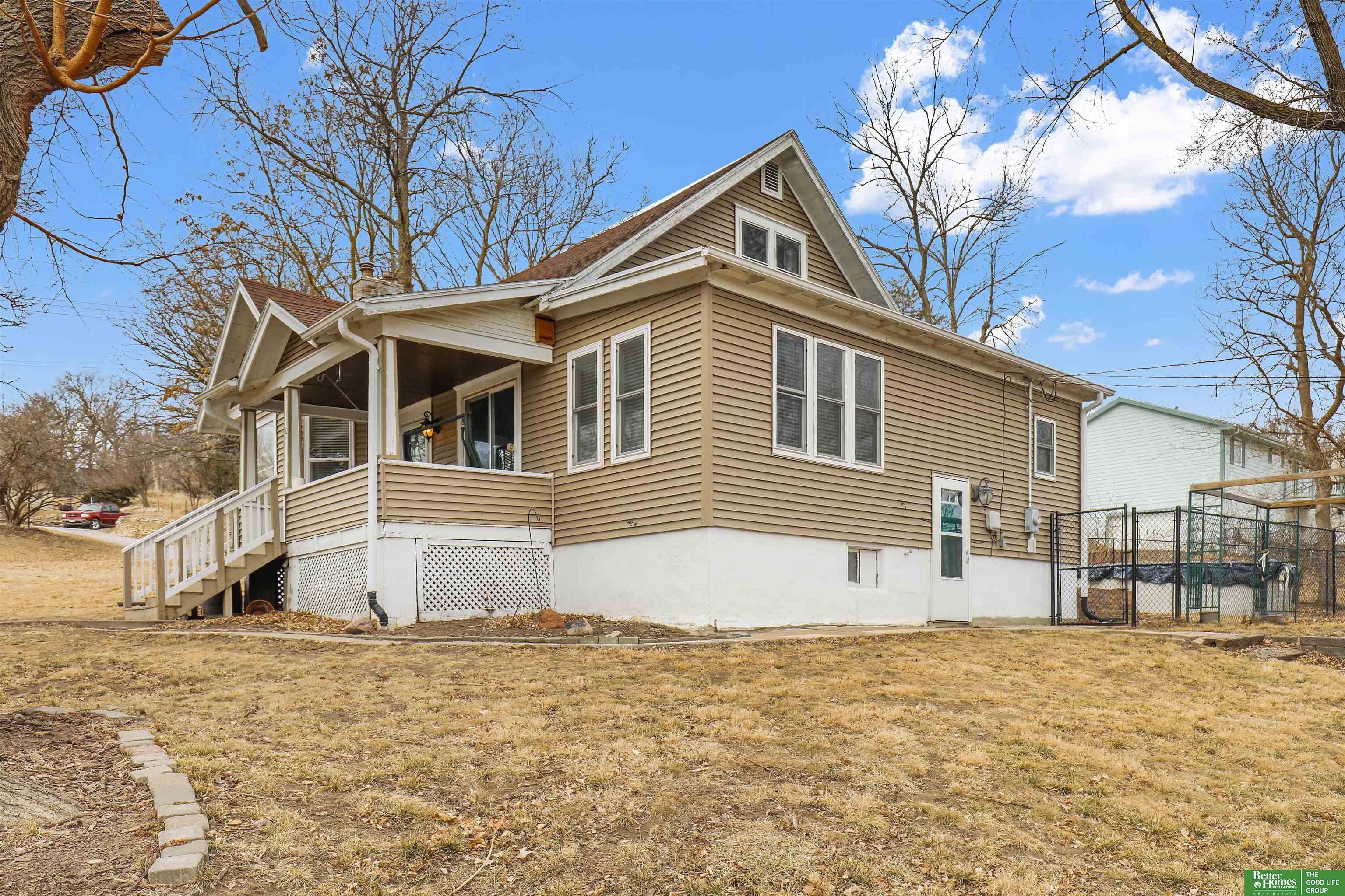 110 W 18 Avenue