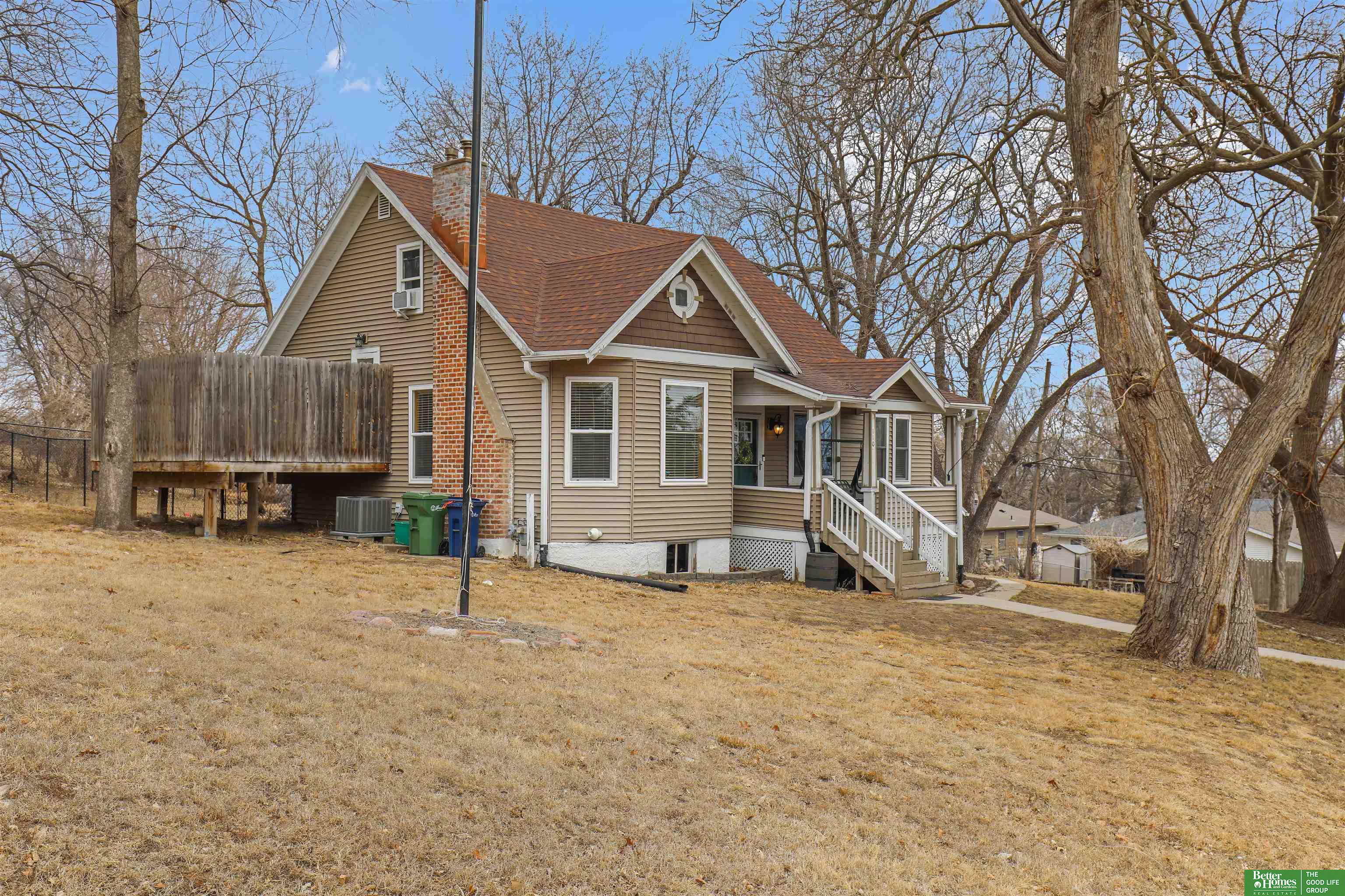 110 W 18 Avenue