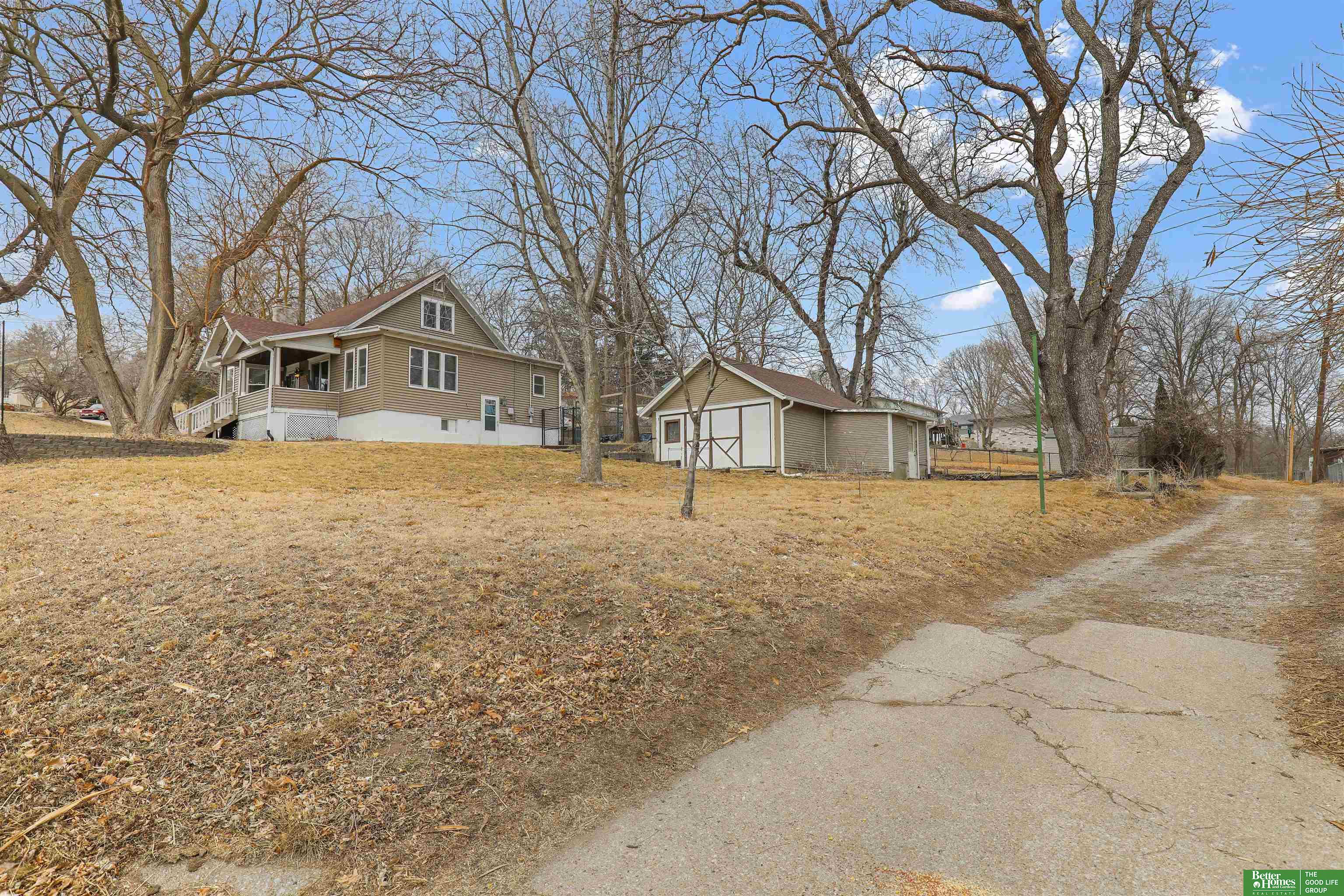 110 W 18 Avenue