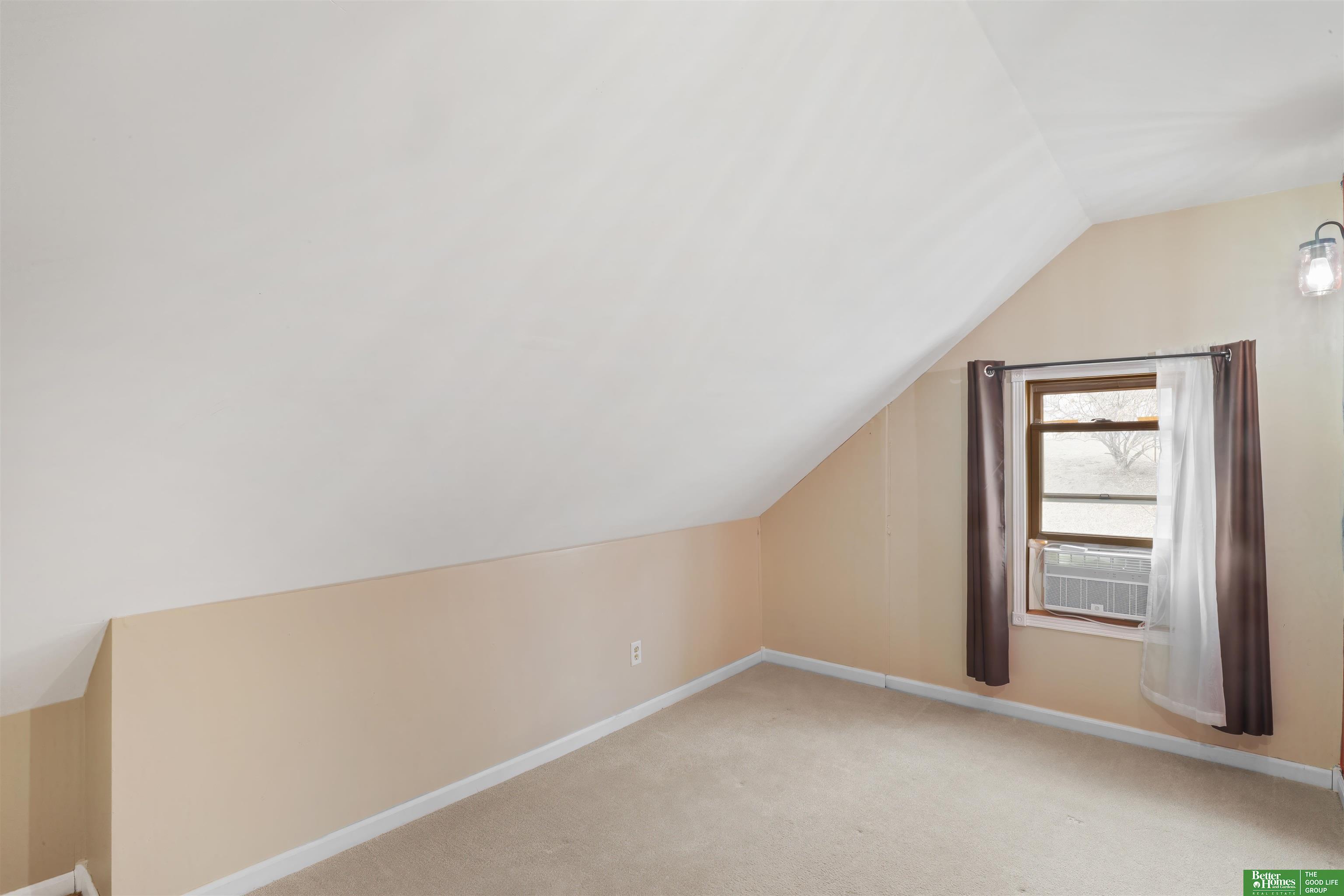110 W 18 Avenue